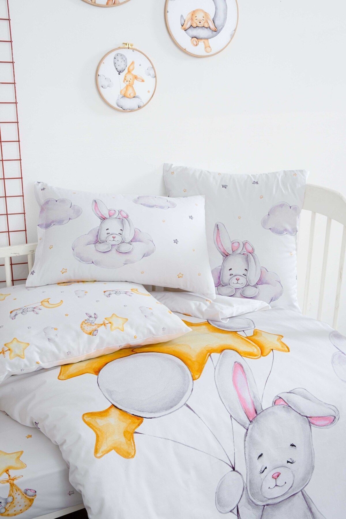 Mibabies; Cute Rabbit, Bebek Odası Seti: Nevresim Takımı, Kırlent, Duvar Süsü, %100 Pamuk,