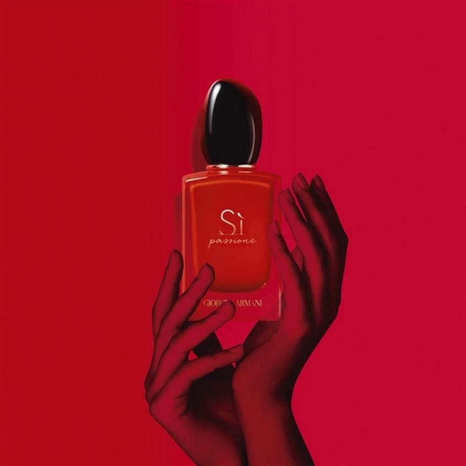 Giorgio Armani Si Passione İntense EDP 100 ML Kadın Parfüm