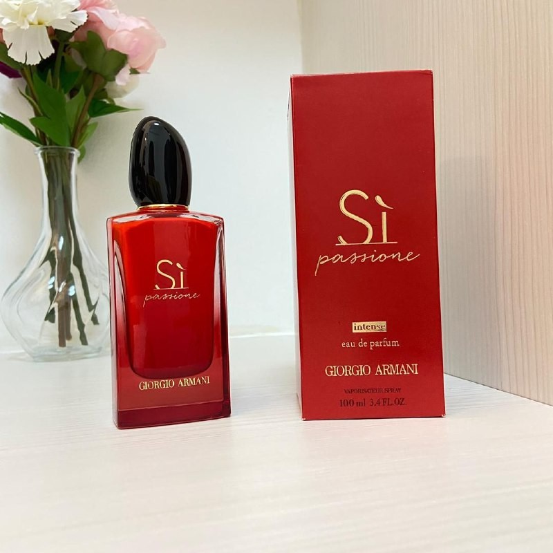 Giorgio Armani Si Passione İntense EDP 100 ML Kadın Parfüm