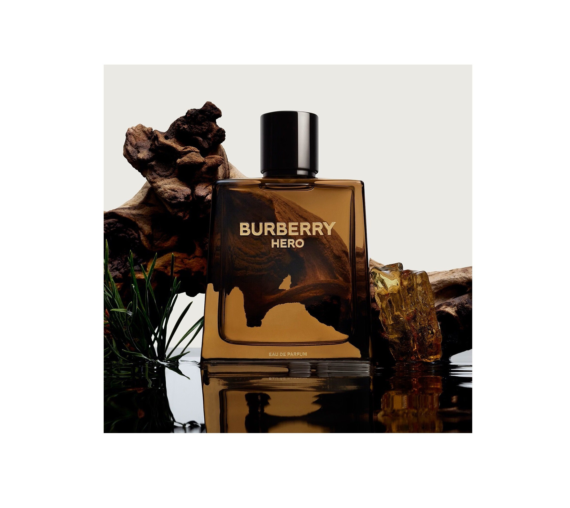 Burberry - Hero EDP  100 ML Erkek Parfüm