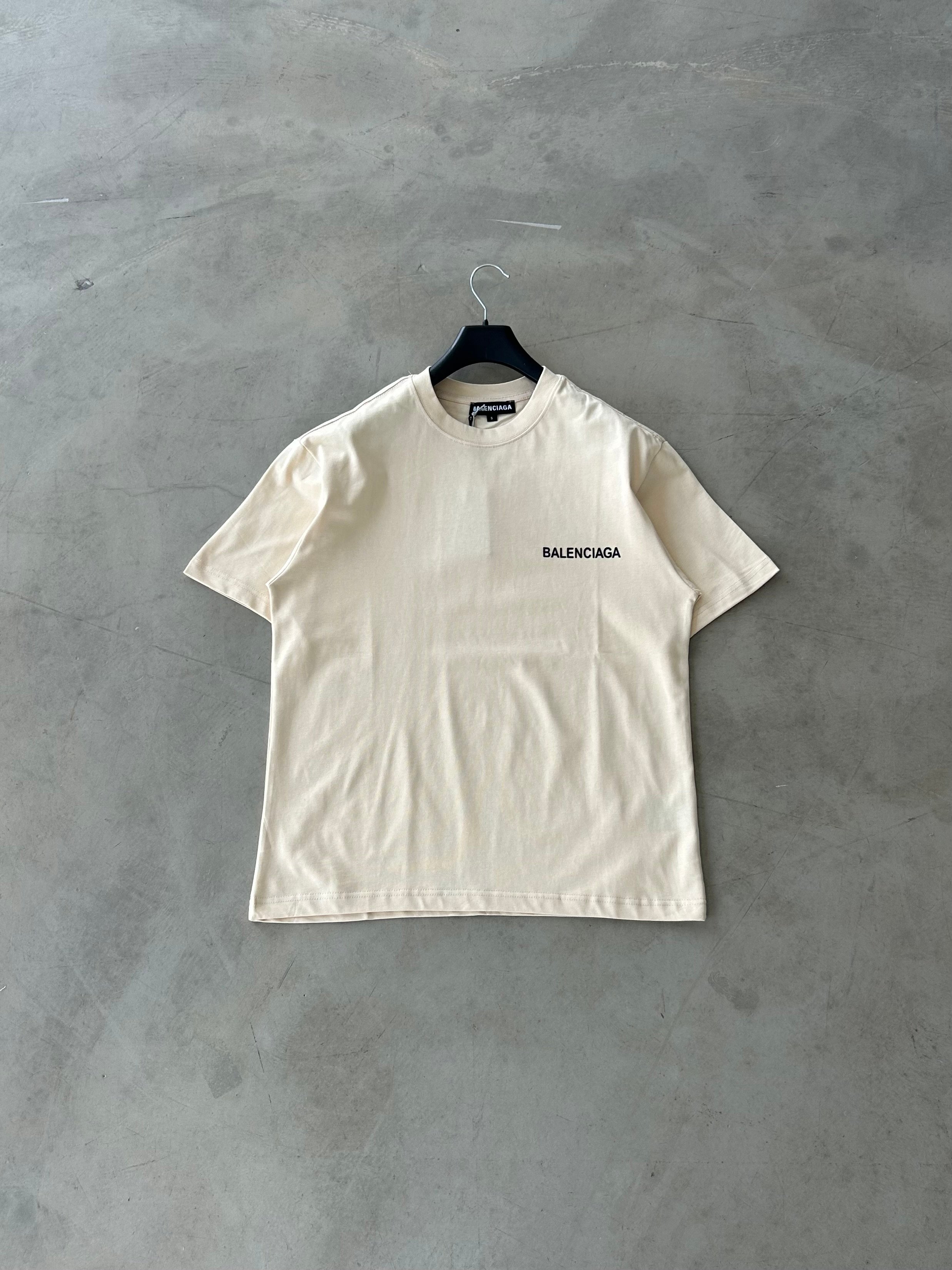 BB Baskılı Premium Basic Tshirt - Krem