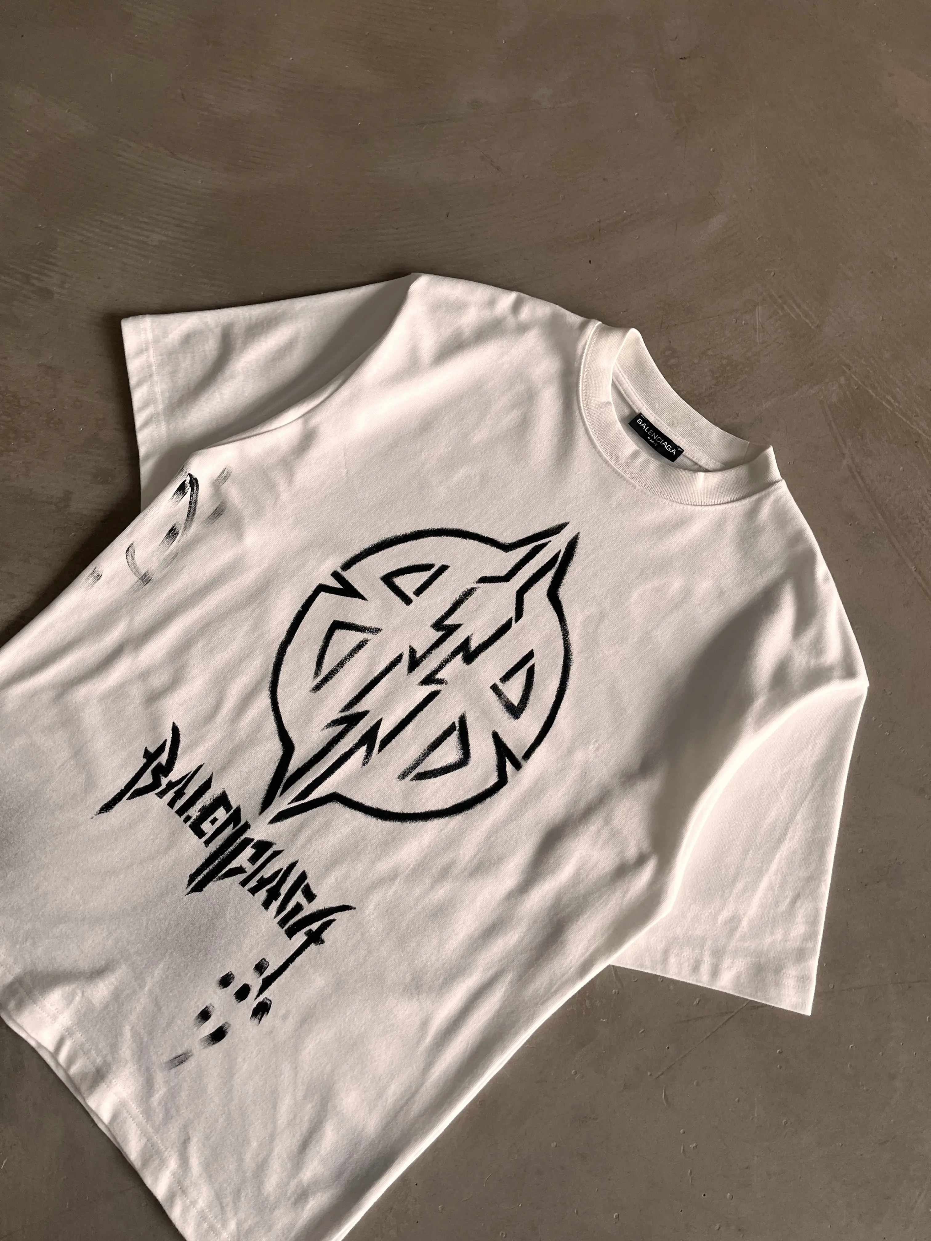 BB Premium Büyük Baskılı ve Yazılı T-Shirt