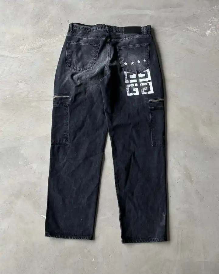 Yan Cep Detaylı arka Baskılı Pantolon