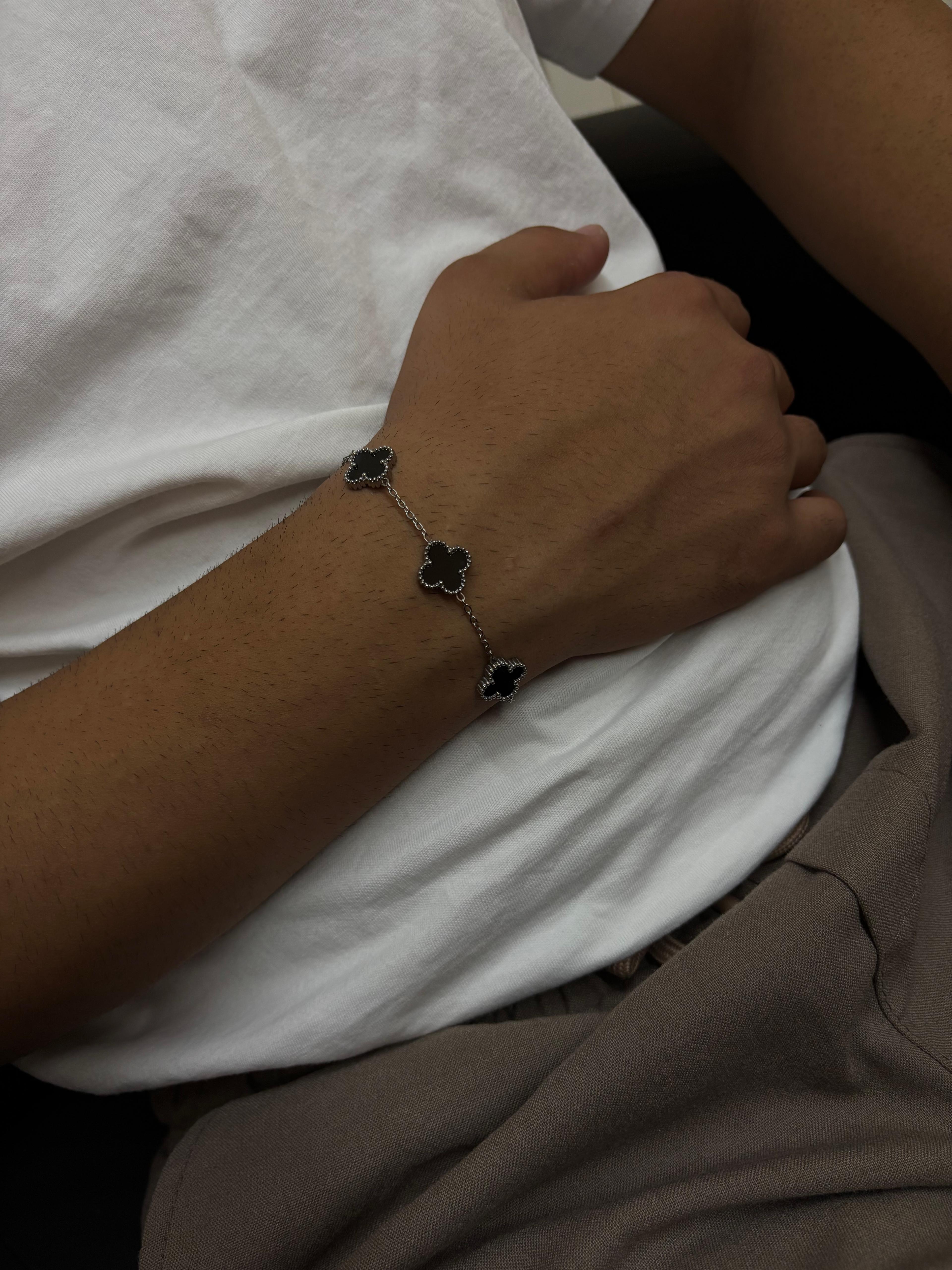 Premium Luxury Van Cleef Charm - Gümüş