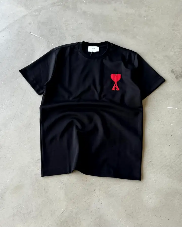 Sol Göğüs Büyük Logo Nakışlı Basic T-Shirt