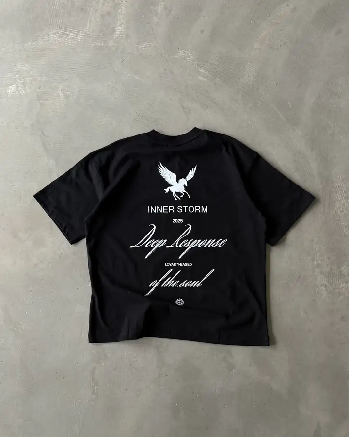 Sağ Göğüs ve Arka Baskılı Basic T-Shirt