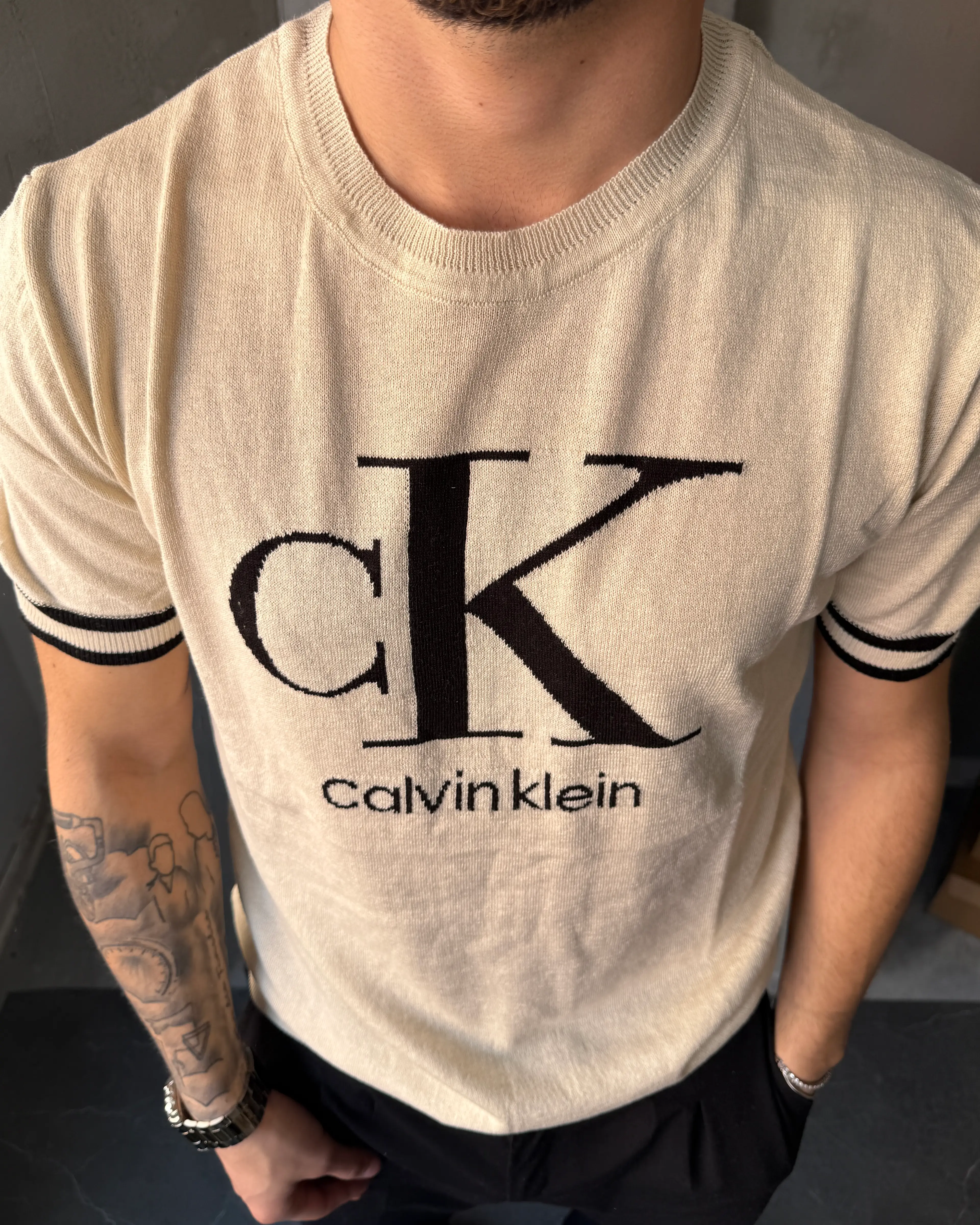 Göğüs Logolu Triko T-Shirt