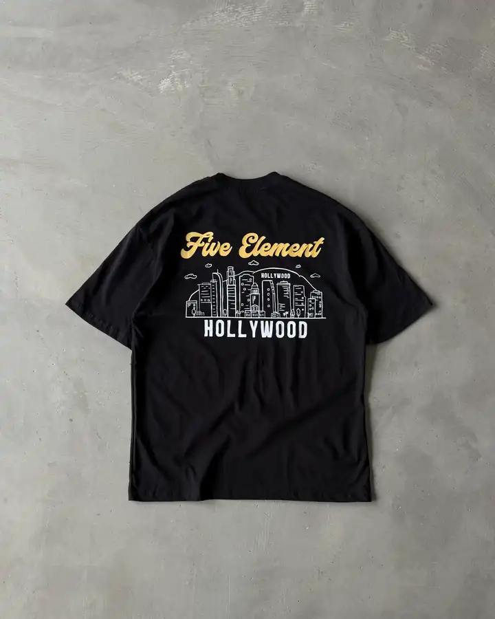 Sol Göğüs ve Arka Baskılı " Hollywood " T-Shirt