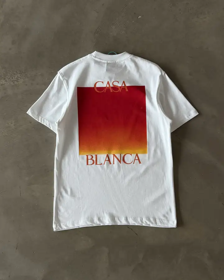 Ön ve Arka Renk Geçişi Baskılı Basic T-Shirt - Beyaz