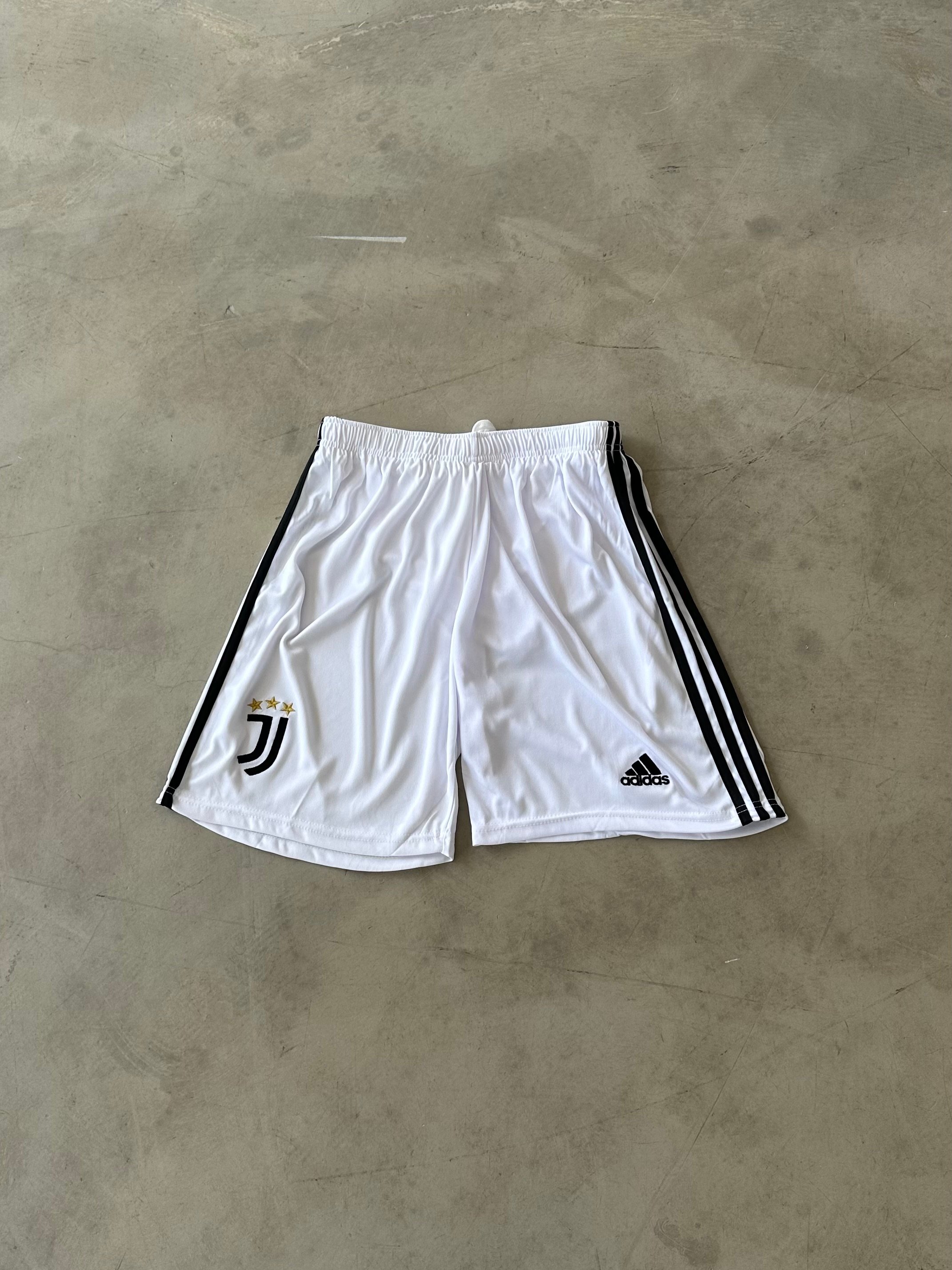 Premium Nakışlı Takım Şortu - Juventus