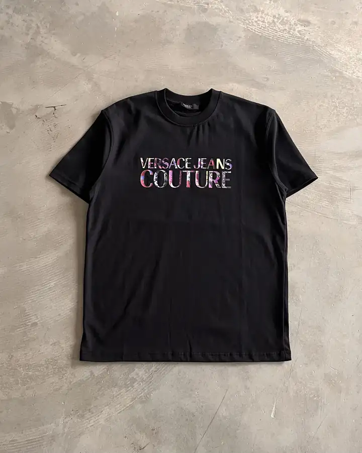 Renkli Göğüs Baskılı Basic T-Shirt