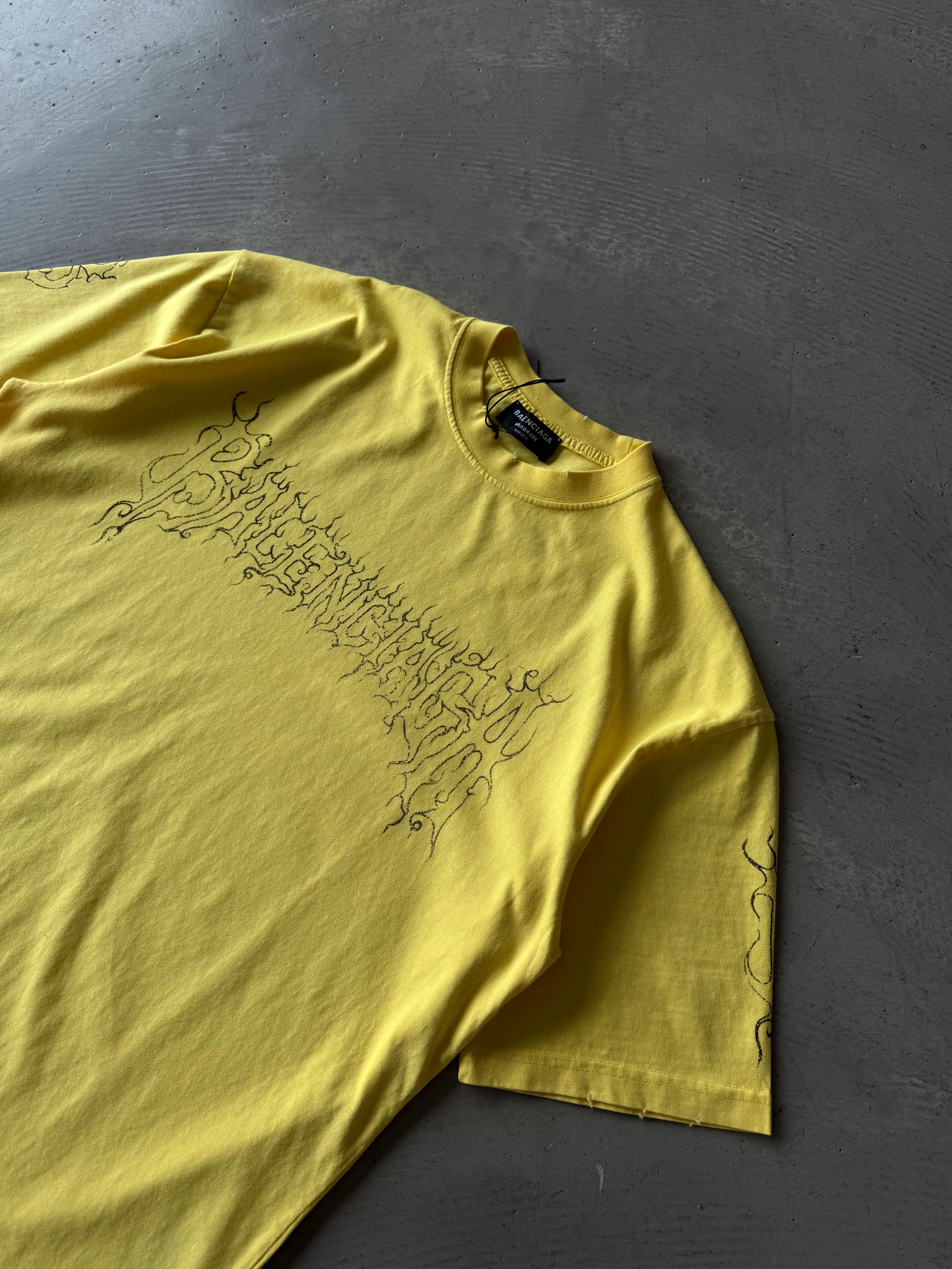 Göğüs Logo ve Arka "B" Baskılı Basic T-Shirt