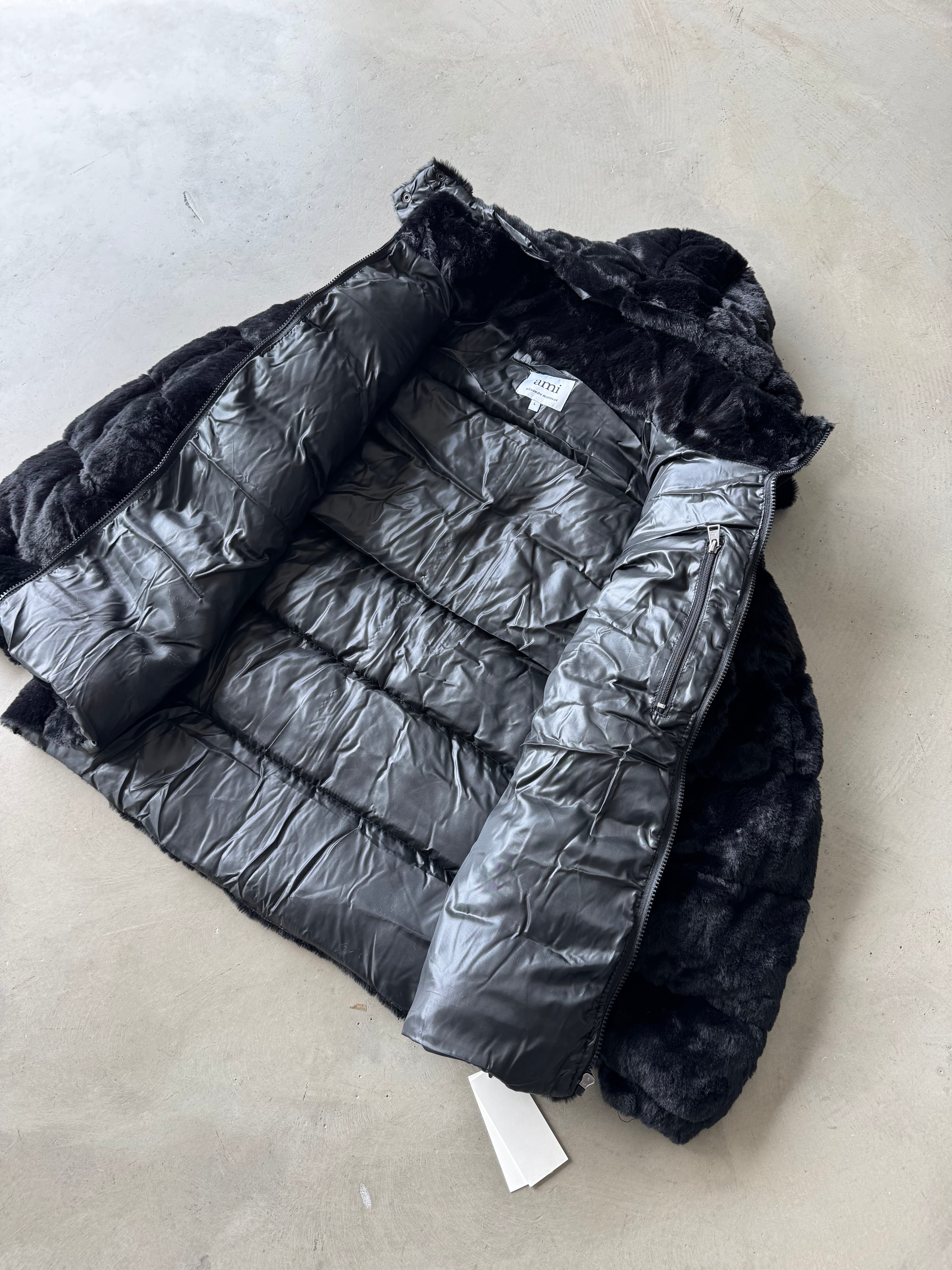 AMRP Premium Detailed Fur Coat