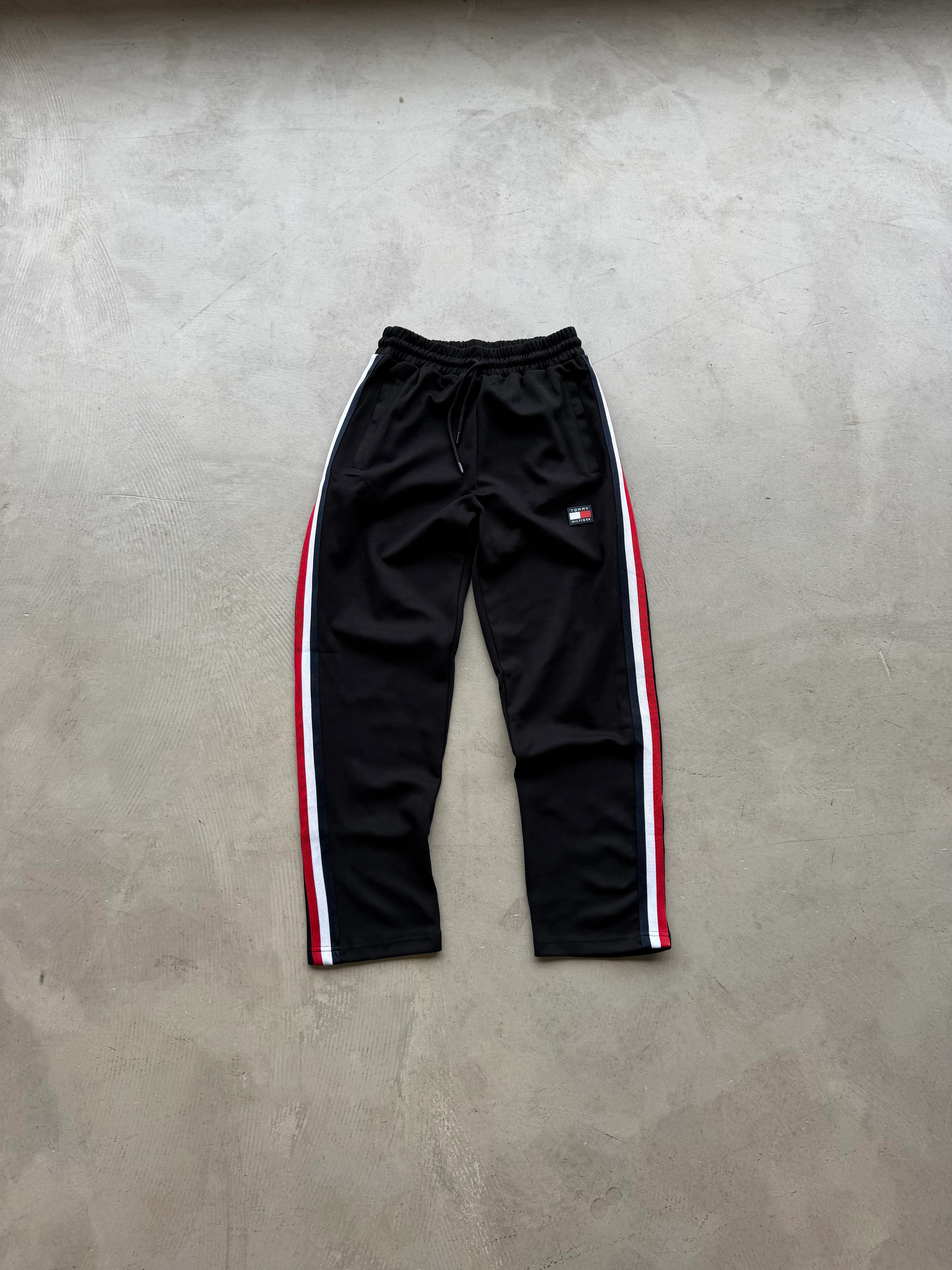 TMY Premium Logo Ve Şerit Detaylı Eşofman Takımı