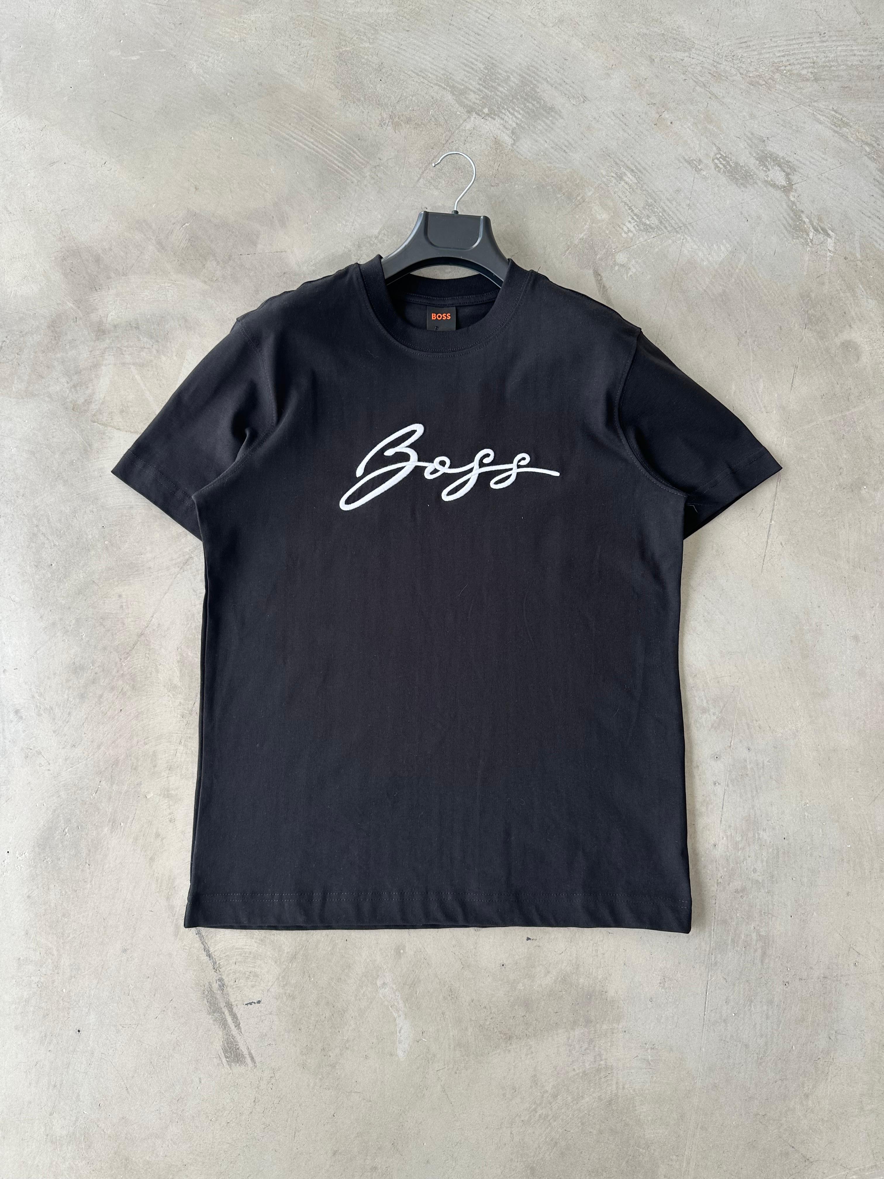 HB Nakışlı Premium Tshirt - Siyah