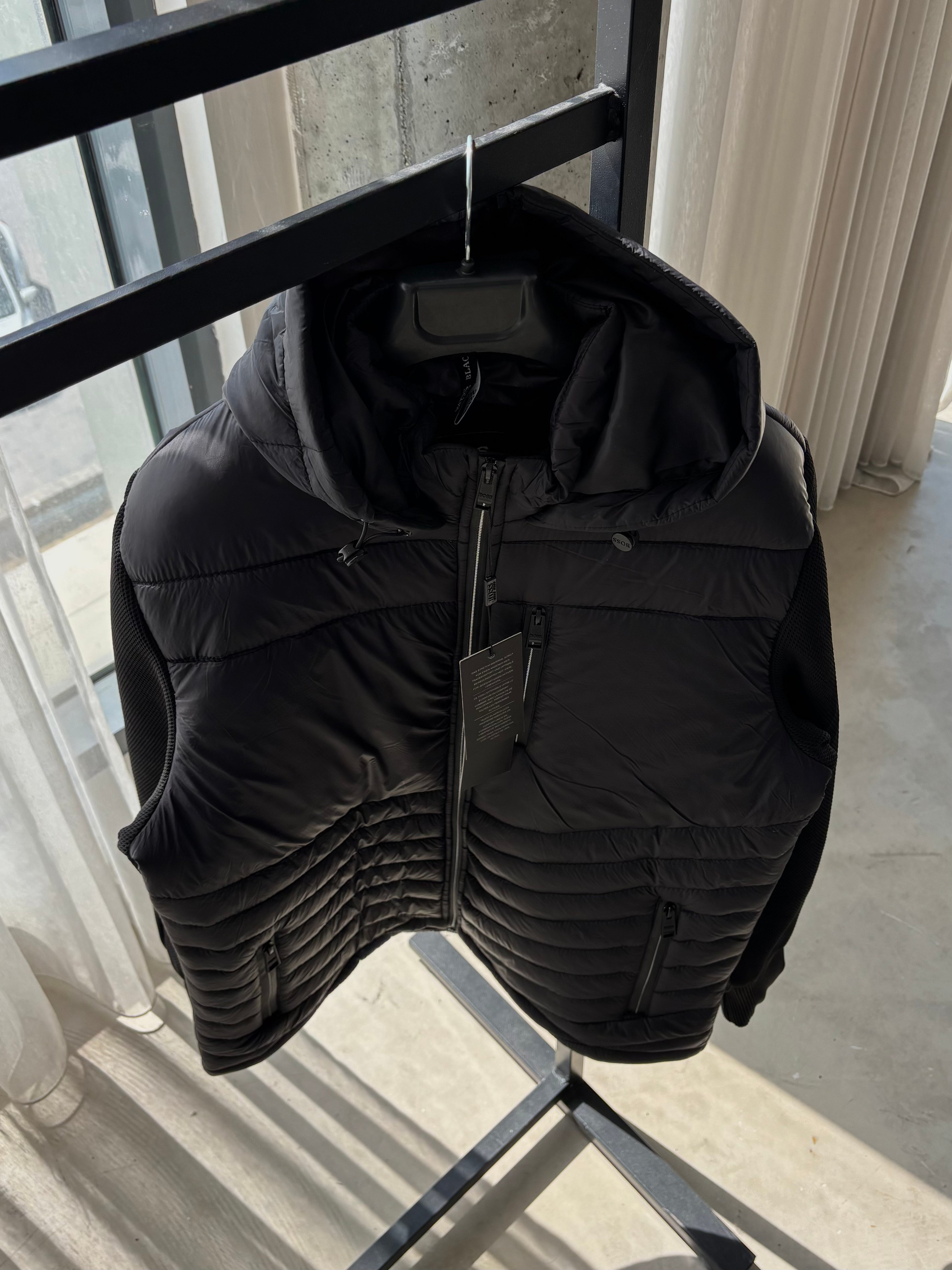 HGBOSS Premium Kol Detaylı Mont