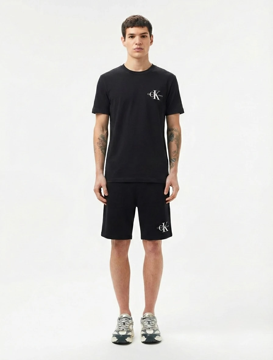 Logo Nakışlı Relax Fit Şortlu Takım