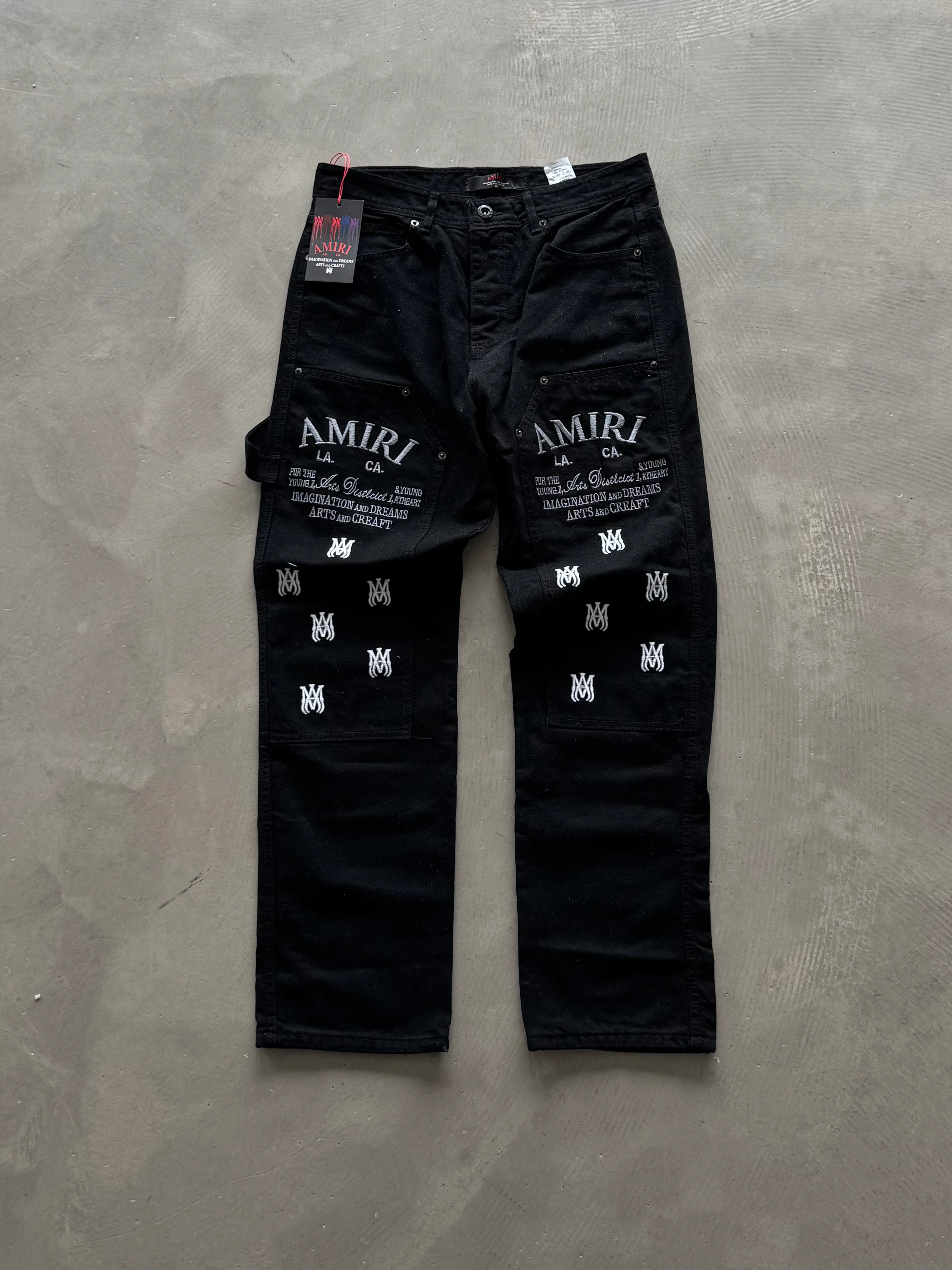 AMR Logolu Nakış Detaylı Pantolon - Siyah