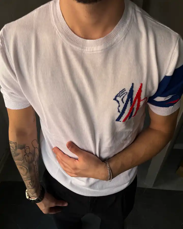 Kol Detaylı Triko Tshirt