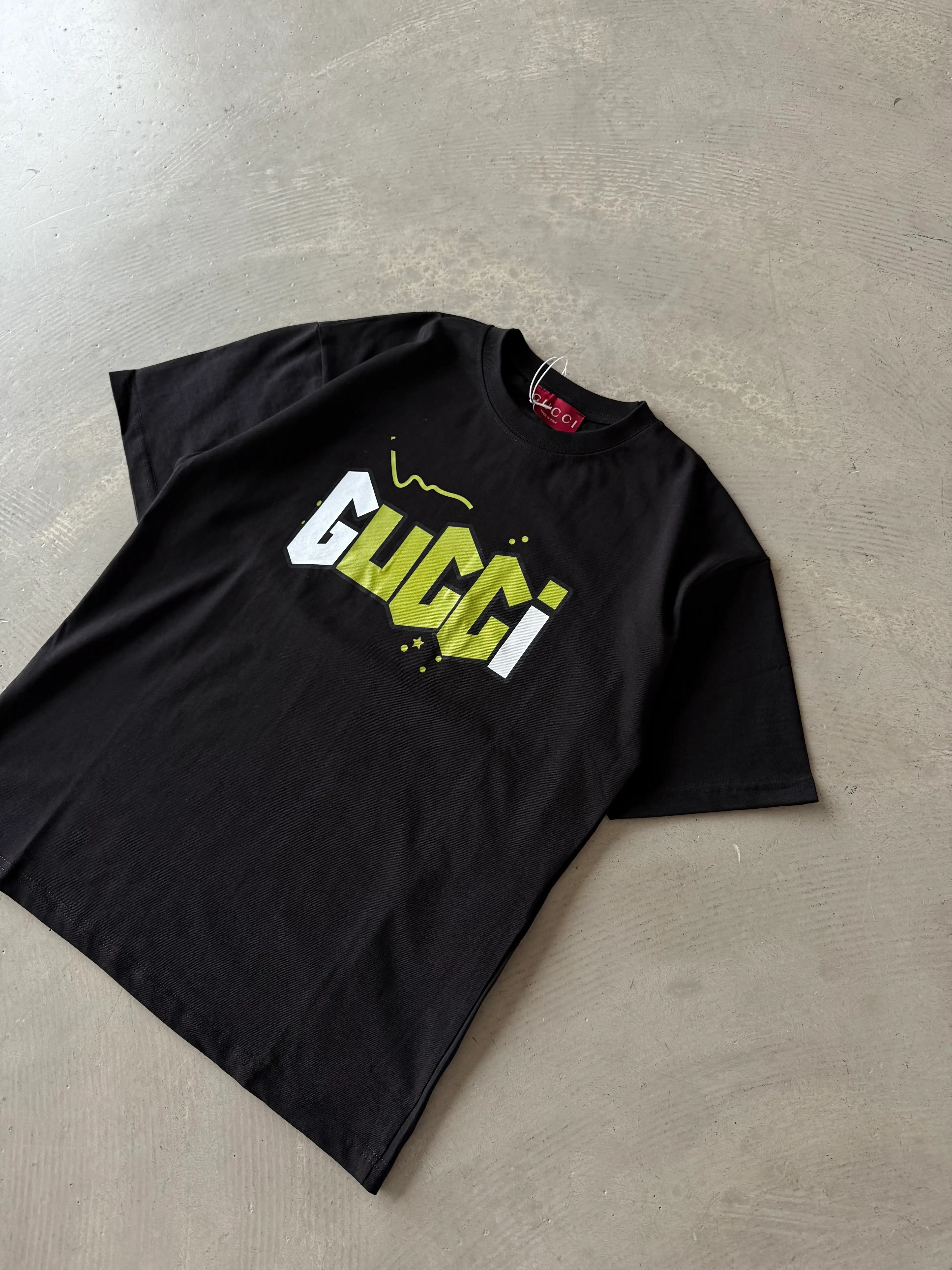 Göğüs Baskılı Basic T-Shirt