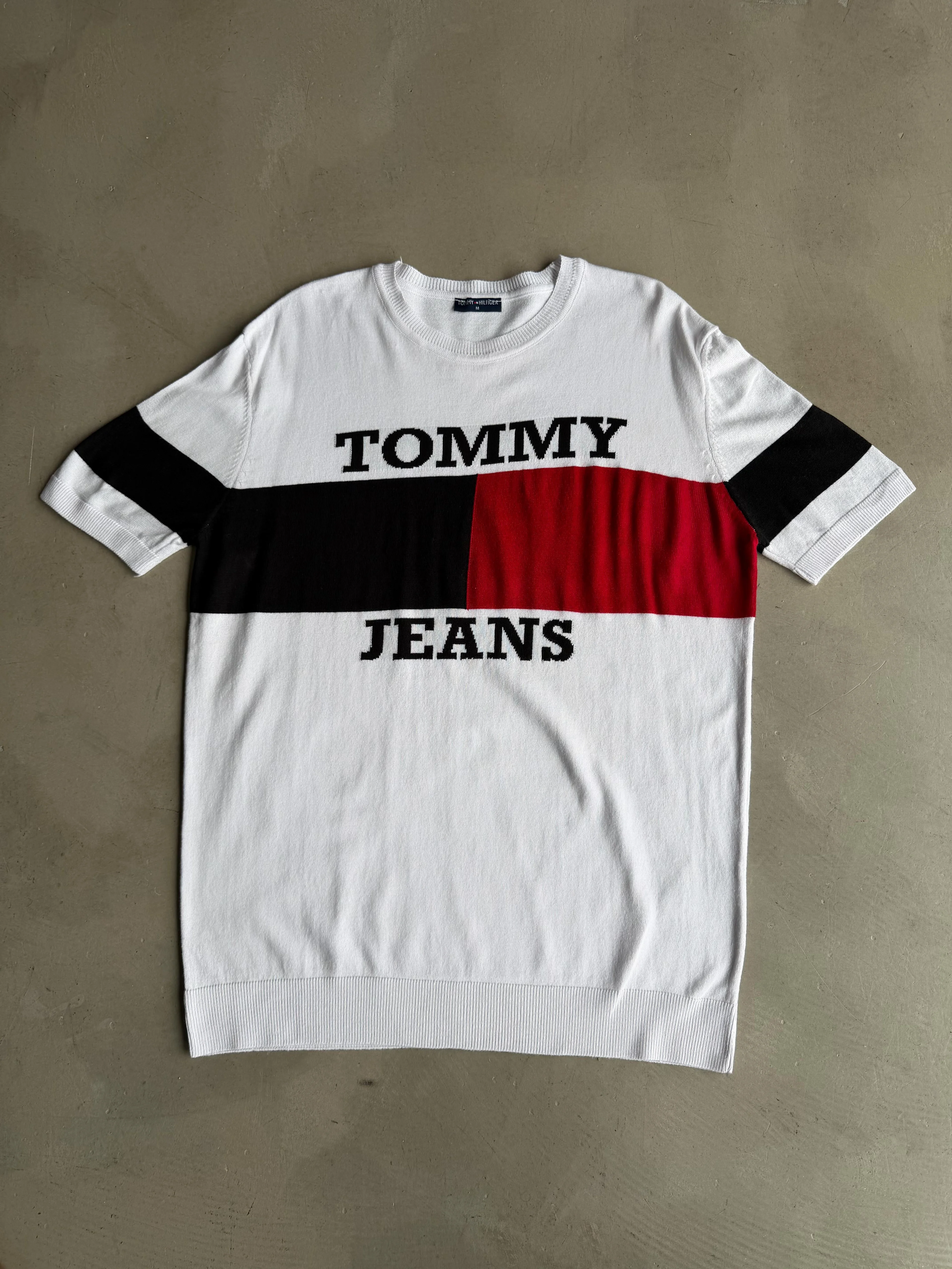 Bayrak Desenli Triko  T-Shirt