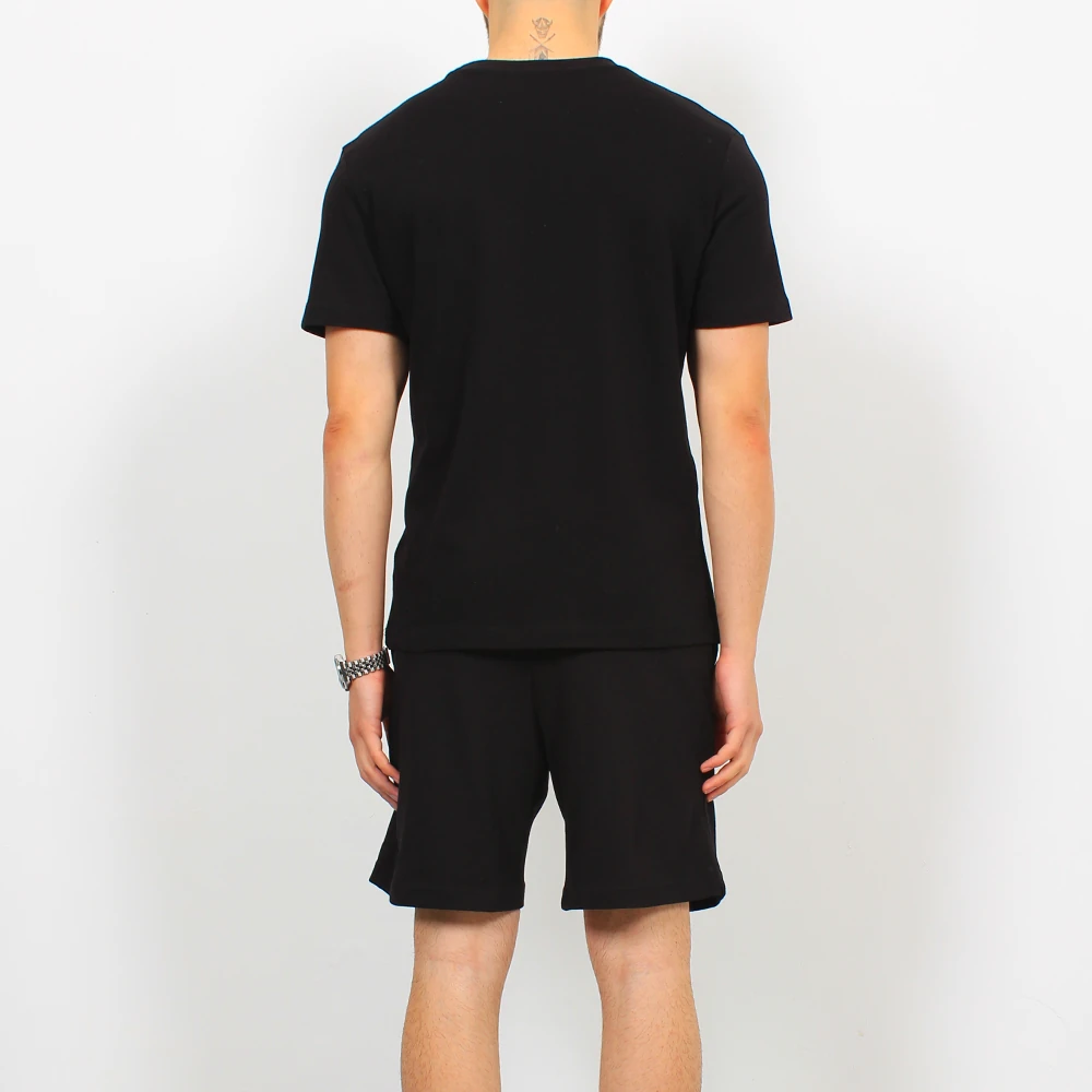 Sol Göğüs Küçük Logo Detaylı Şort Takımı