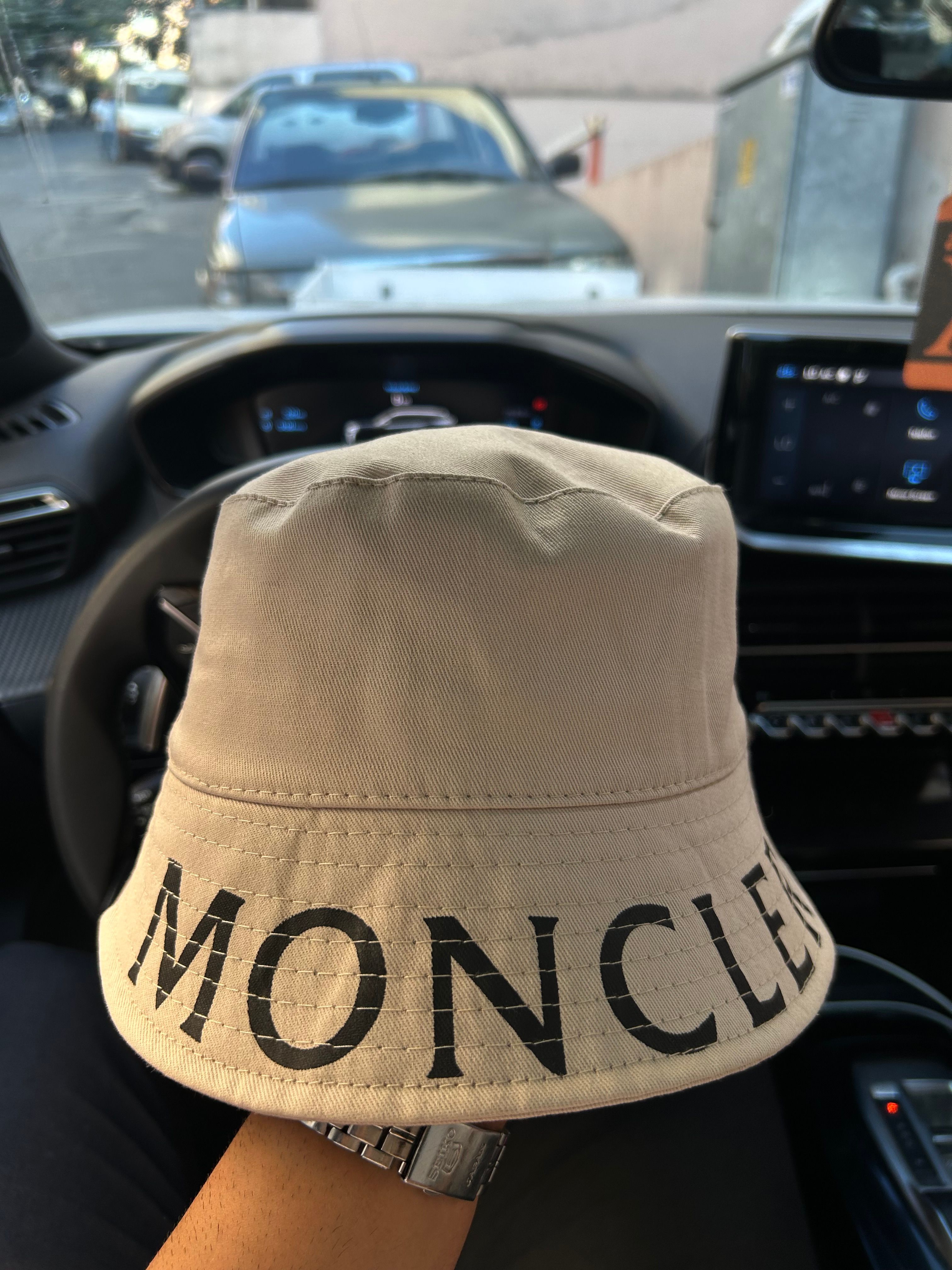 MNC Baskılı Bej Premium Hat