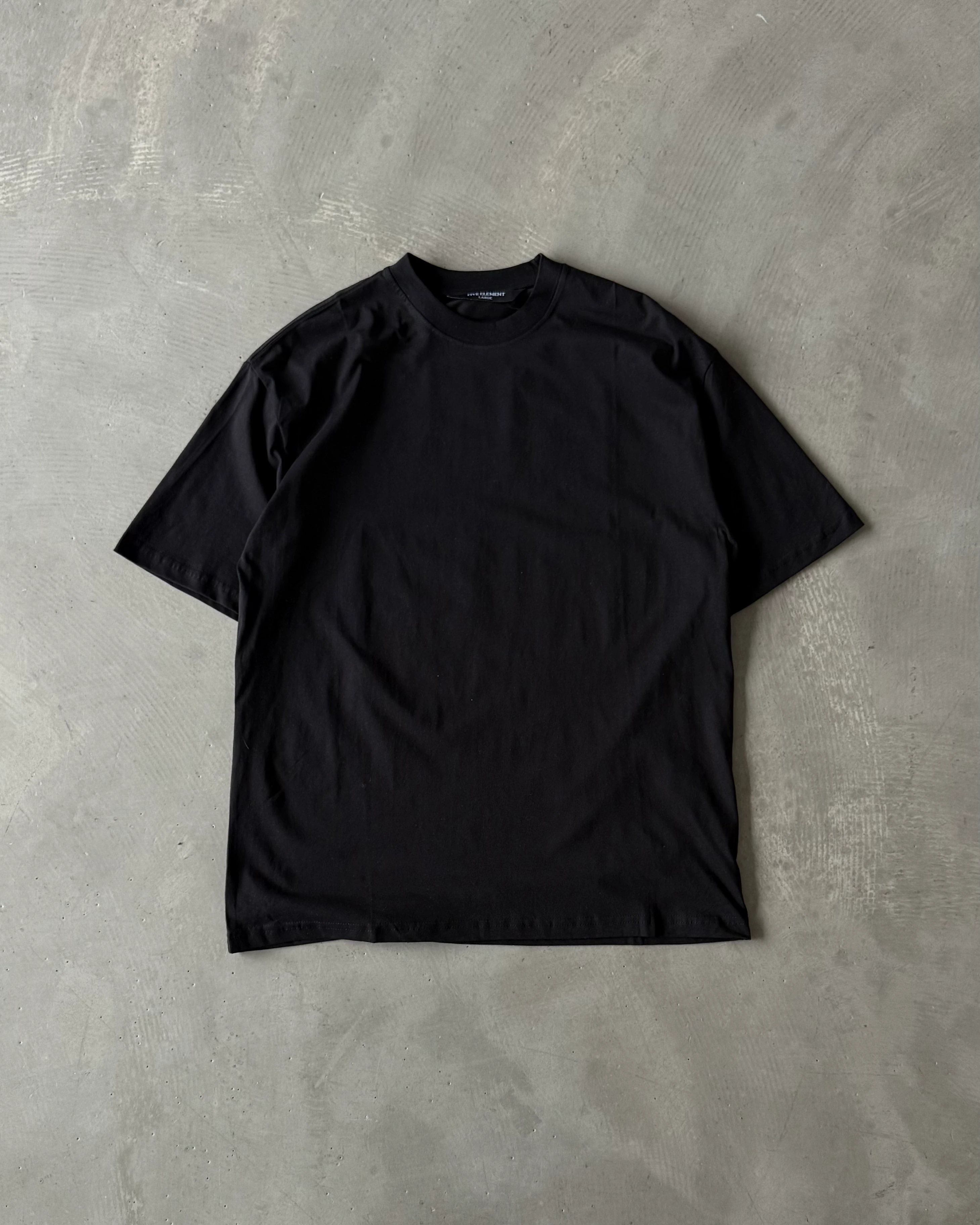  Sırt Çantası Baskılı Basic T-Shirt