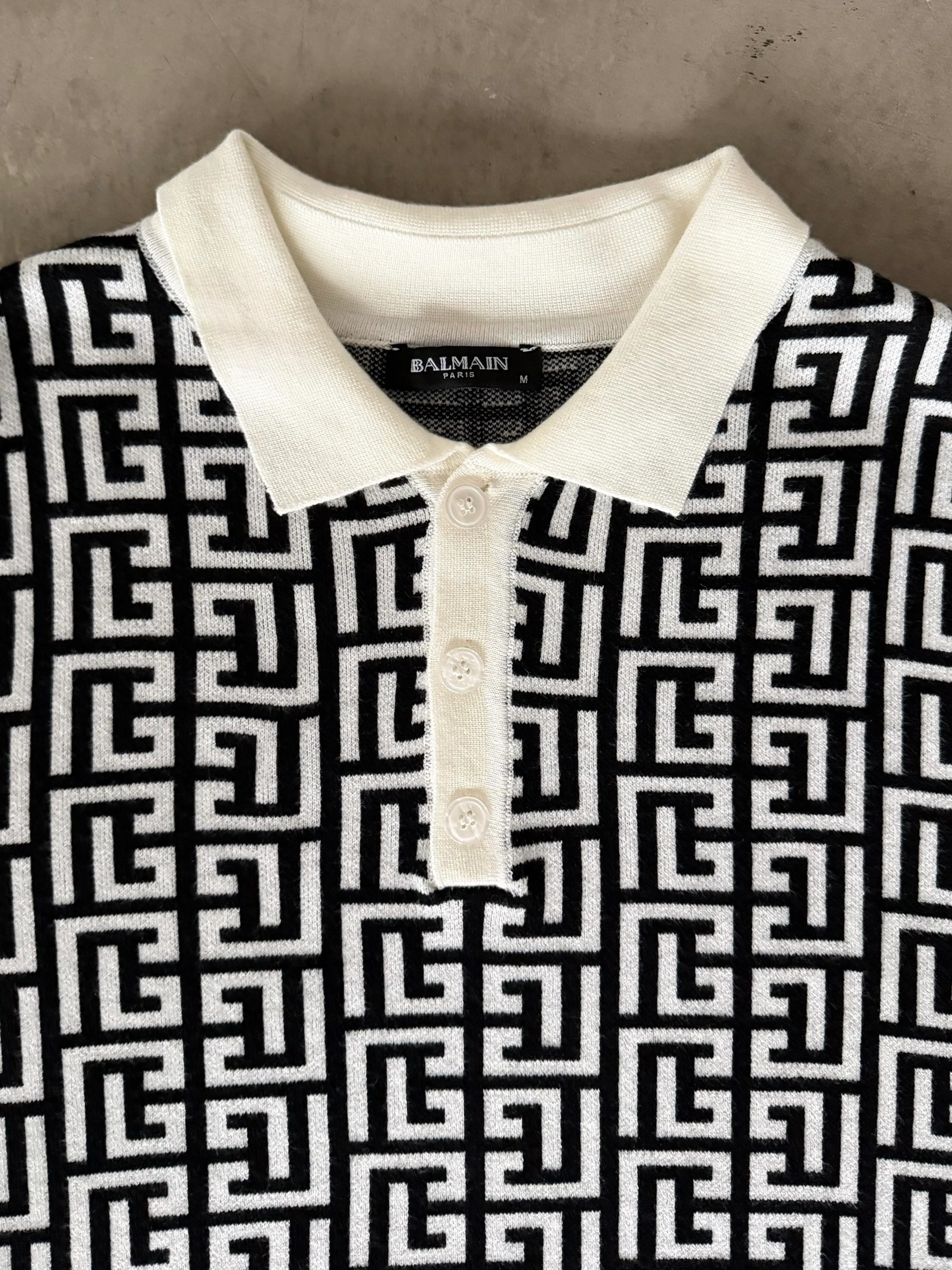 Labirent Desenli Polo Yaka Triko T-Shirt