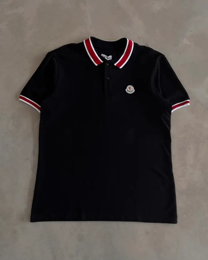 Yaka ve Kol Renk Detaylı T-Shirt