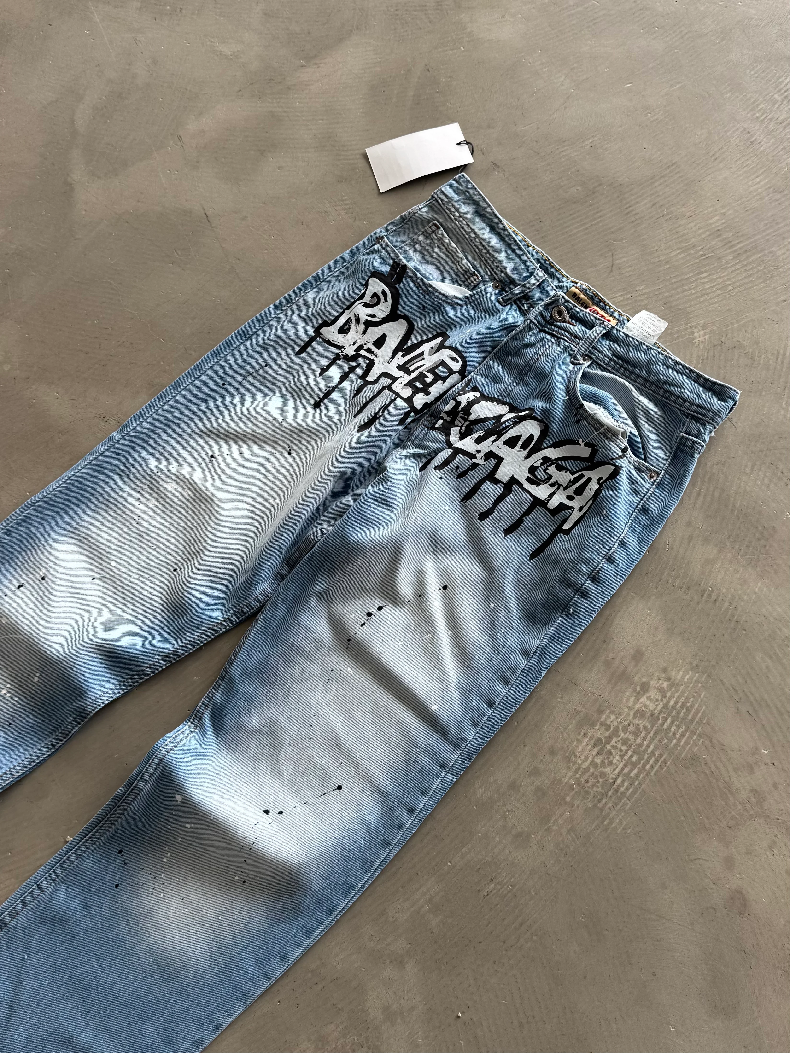 BB Premium Grafiti Detaylı Kot Pantolon