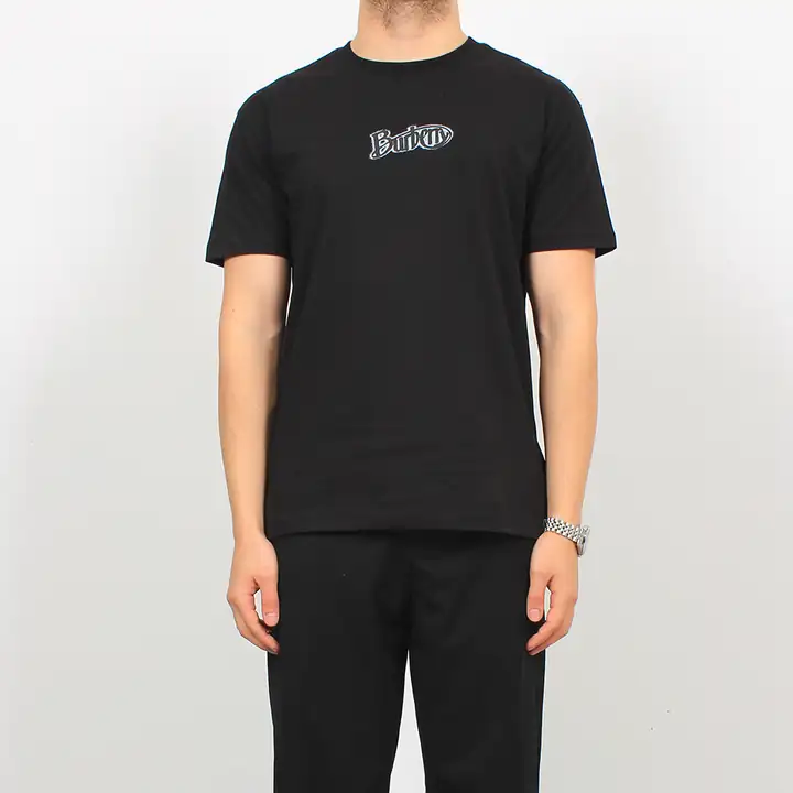 Göğüs Baskılı Basic T-Shirt