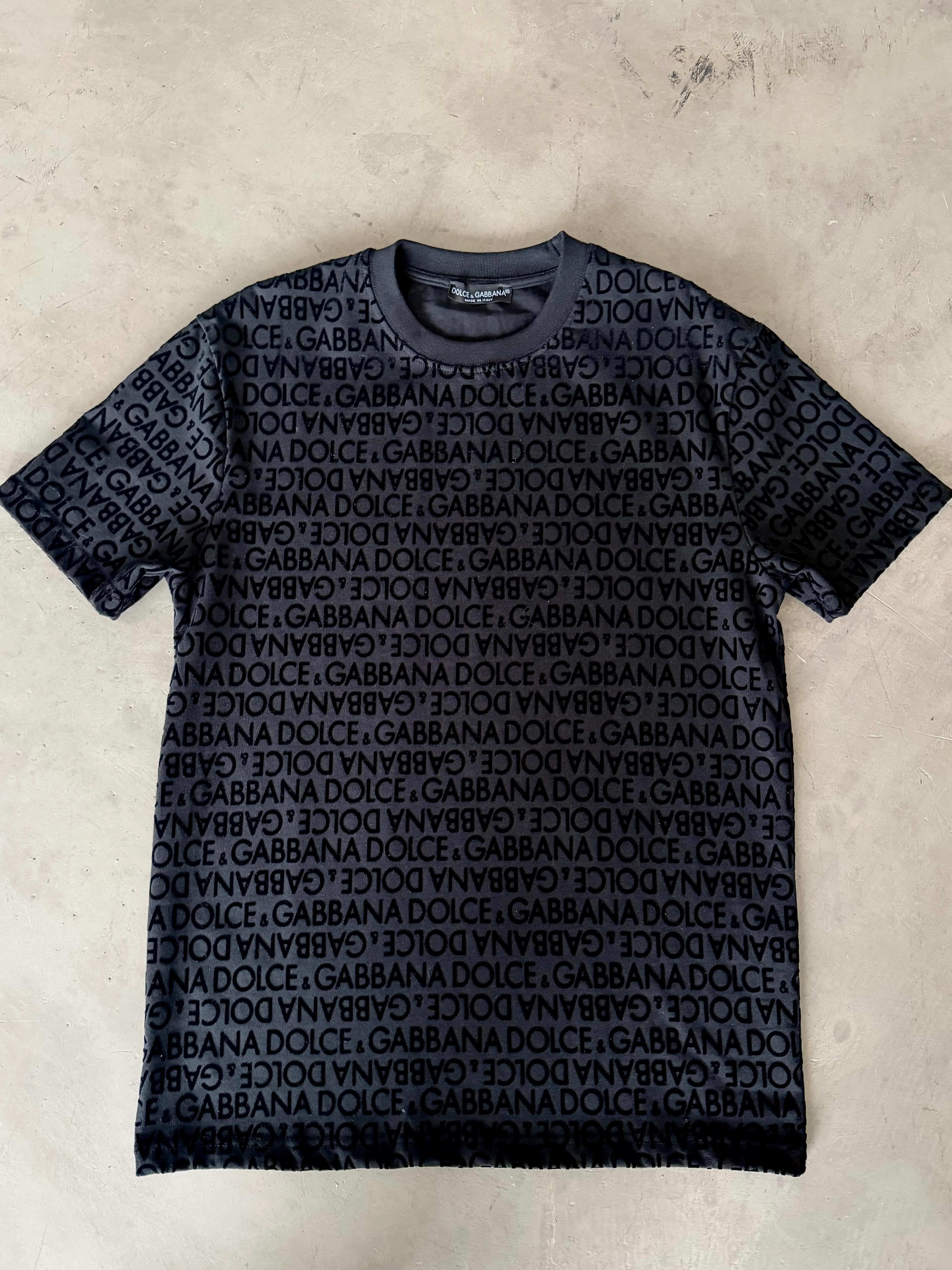 Full Logo Detaylı Basic T-Shirt