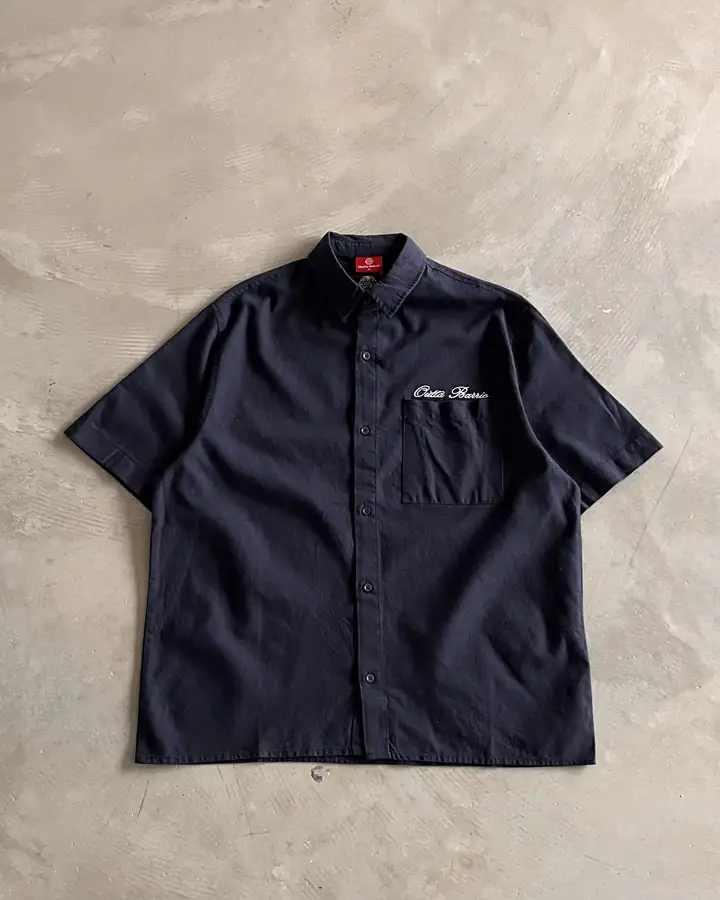 Nakış Detaylı Basic Kısa Kollu Gömlek