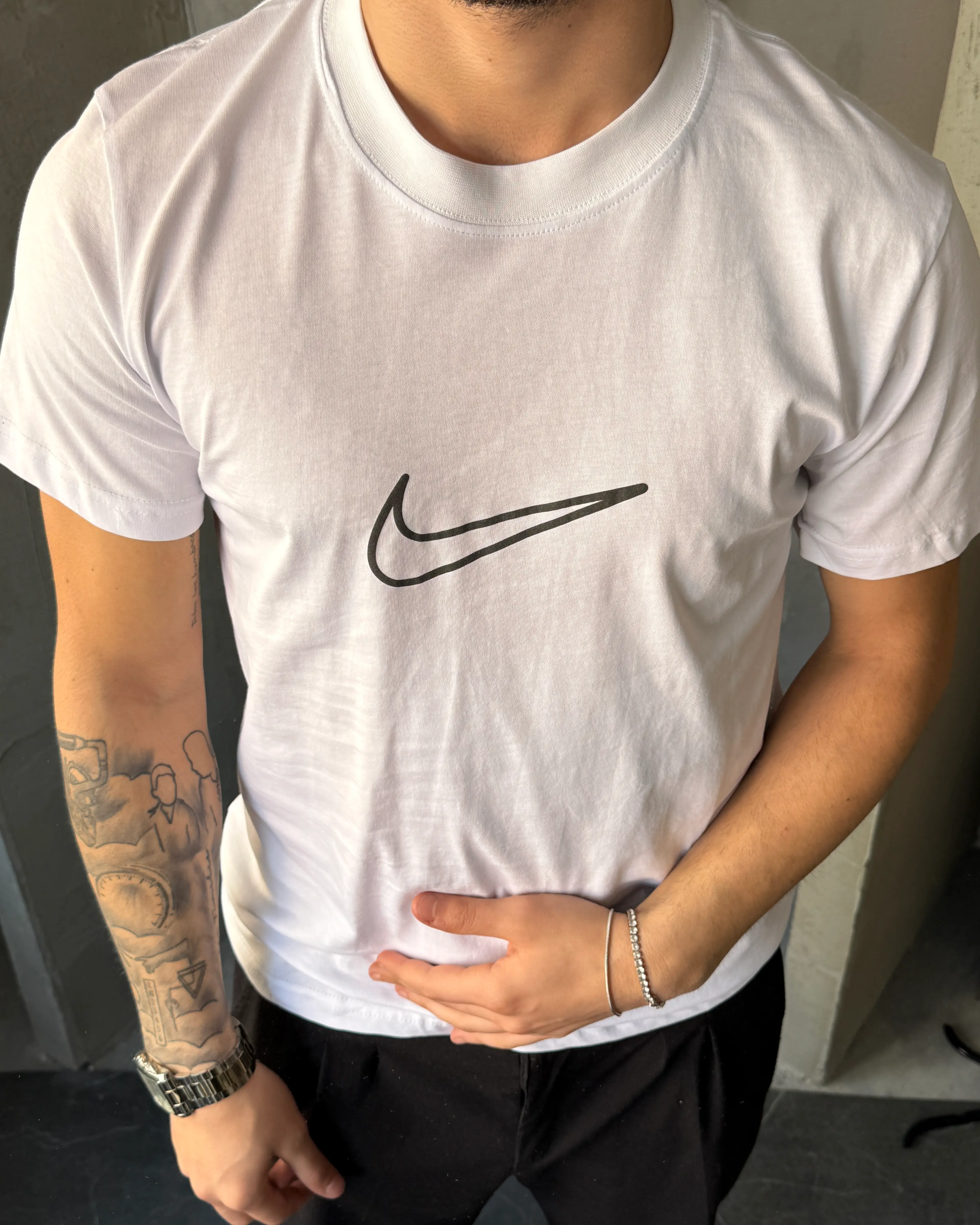Ön ve Arka Logo Baskılı Basic T-Shirt