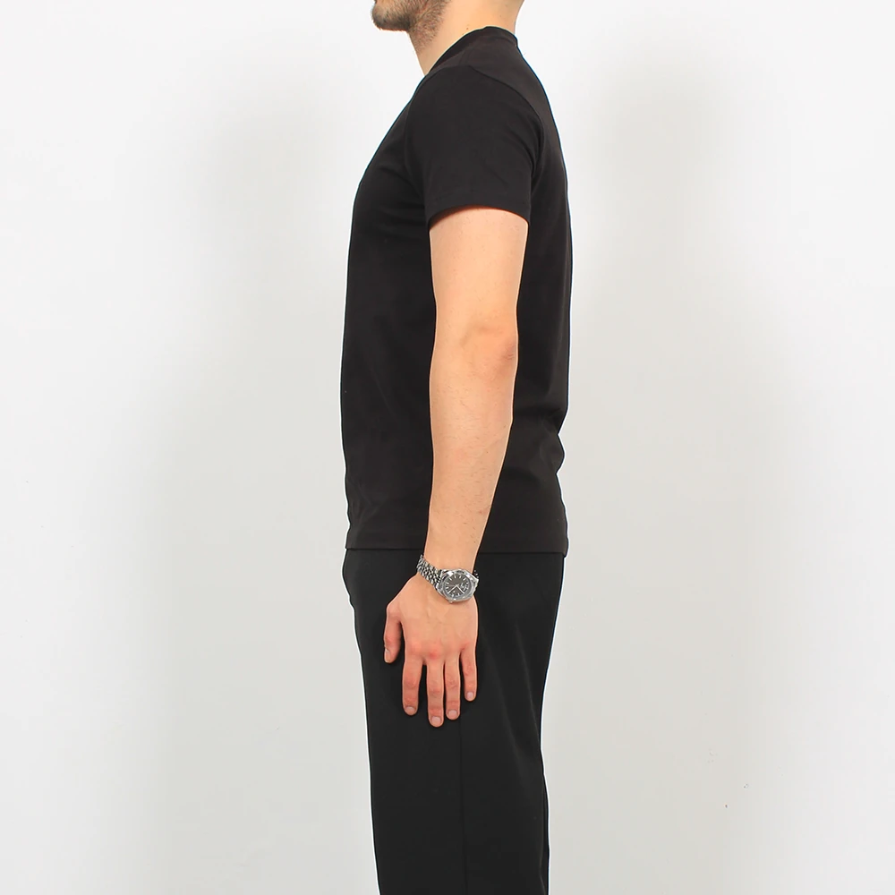 Göğüs Nakışlı T-Shirt