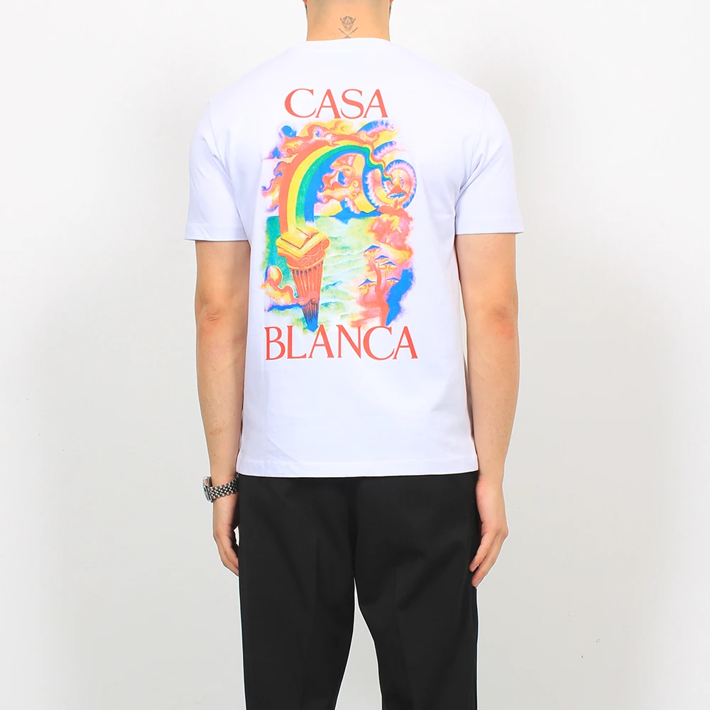 Baskı Detaylı Erkek T-Shirt – Beyaz & Siyah | Modern ve Dinamik Stil