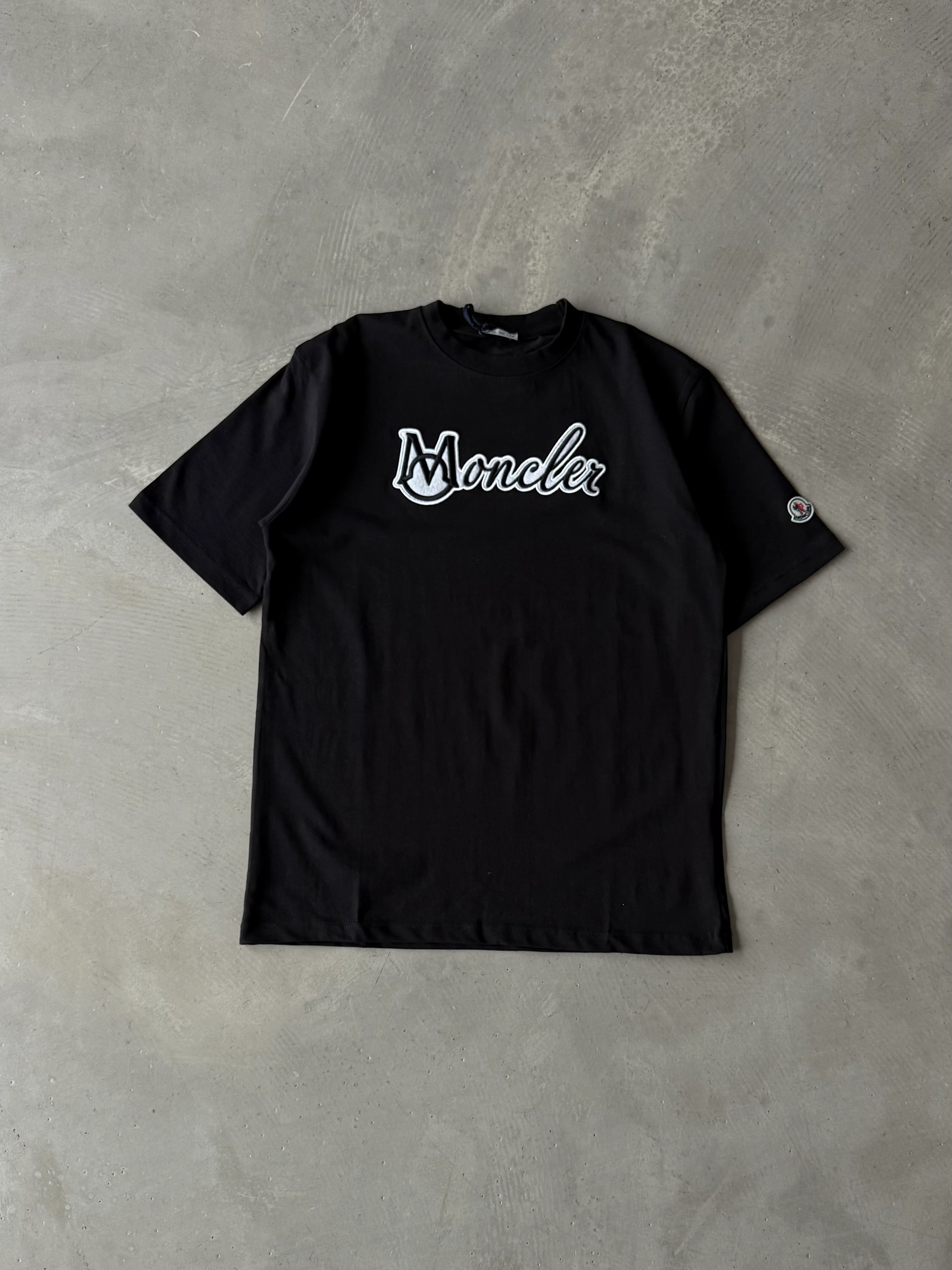 Göğüs Logo Nakışlı Basic T-Shirt