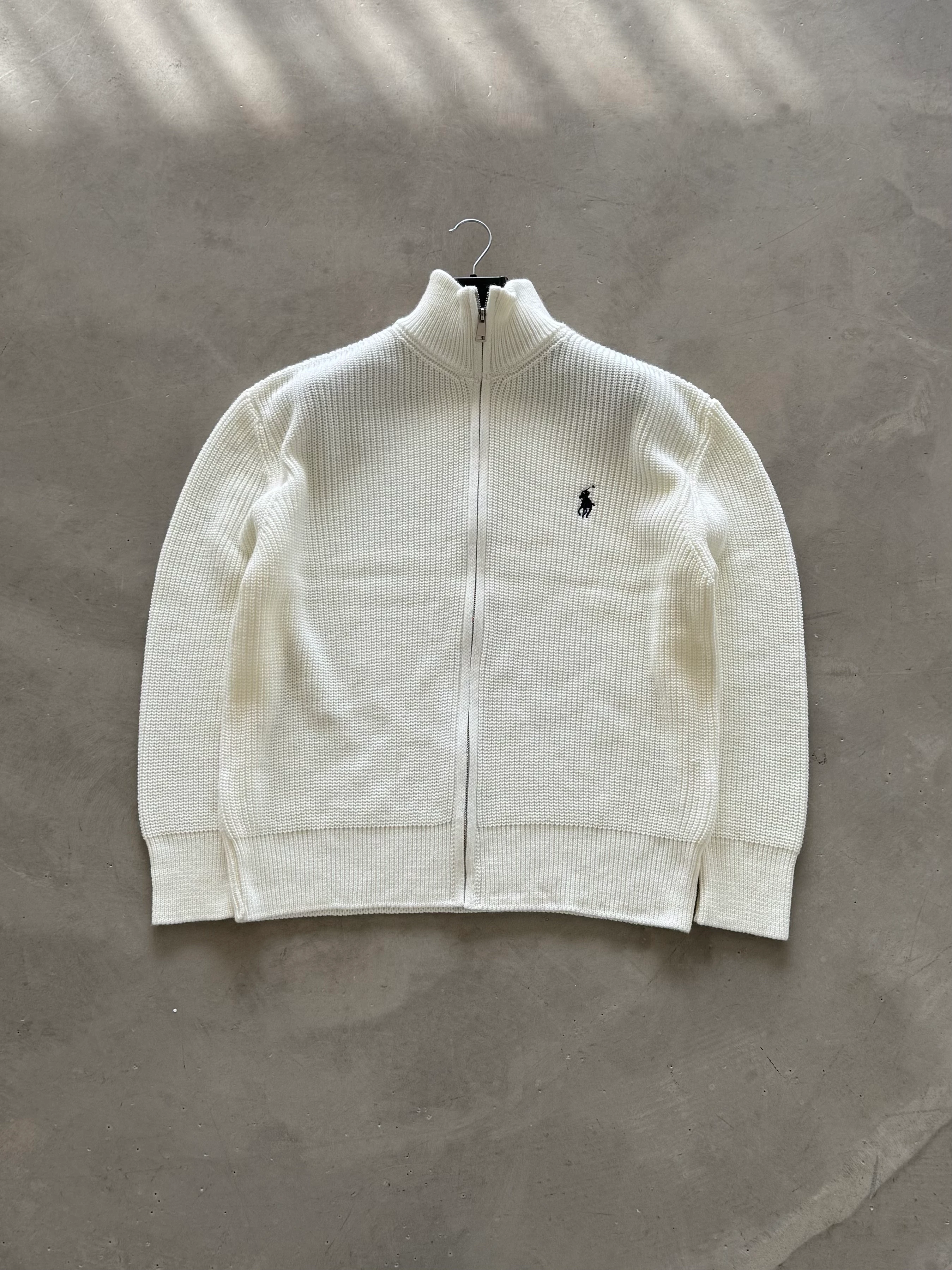 Premium Nakışlı Zipper - Beyaz