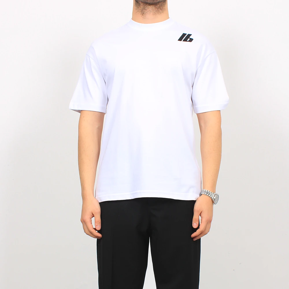 Sol Omuz Logo Baskılı T-Shirt