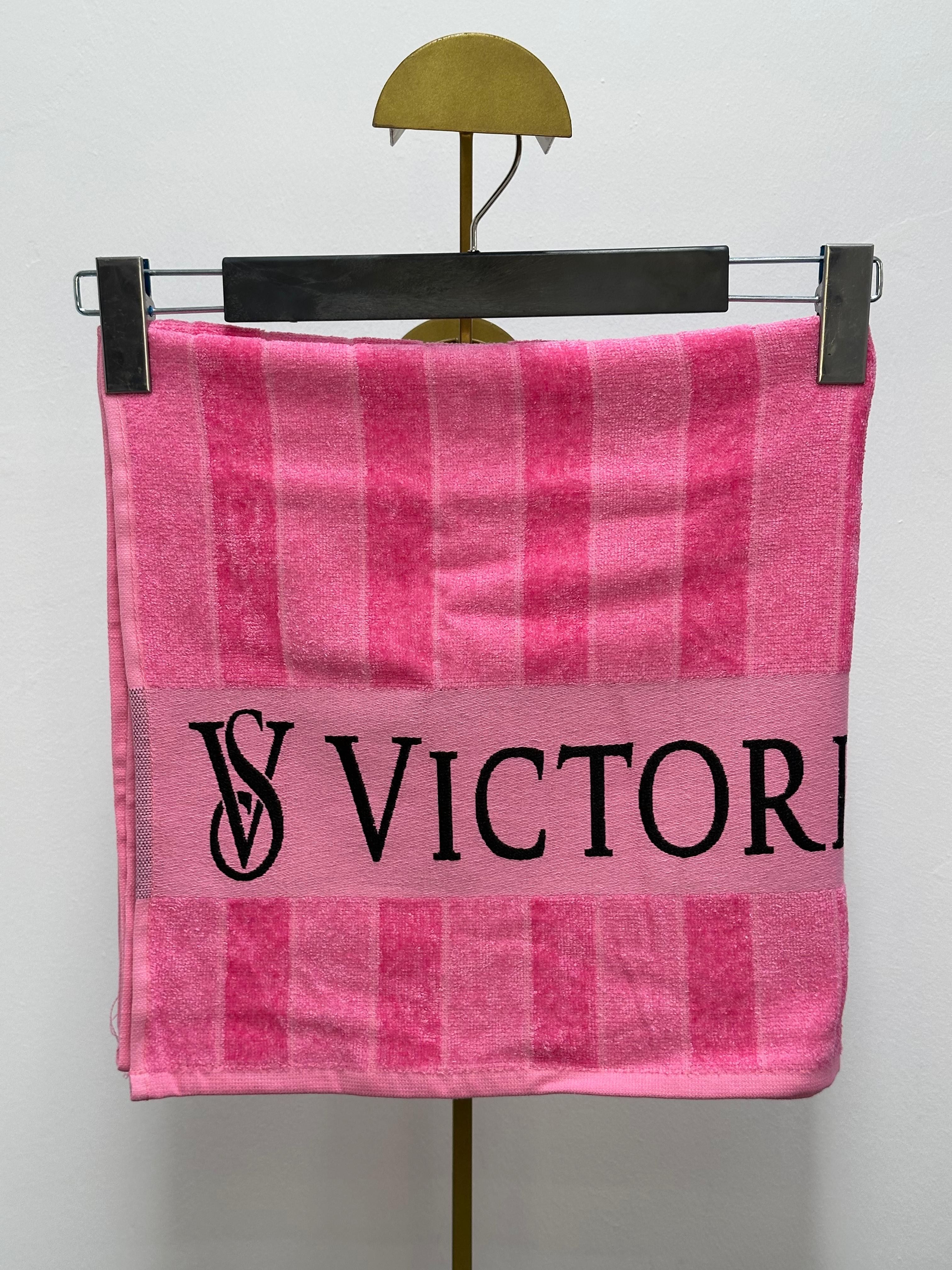 Premium Özel Seri Nakışlı Havlu (Sınırlı Stok) - Victoria Secret's 2