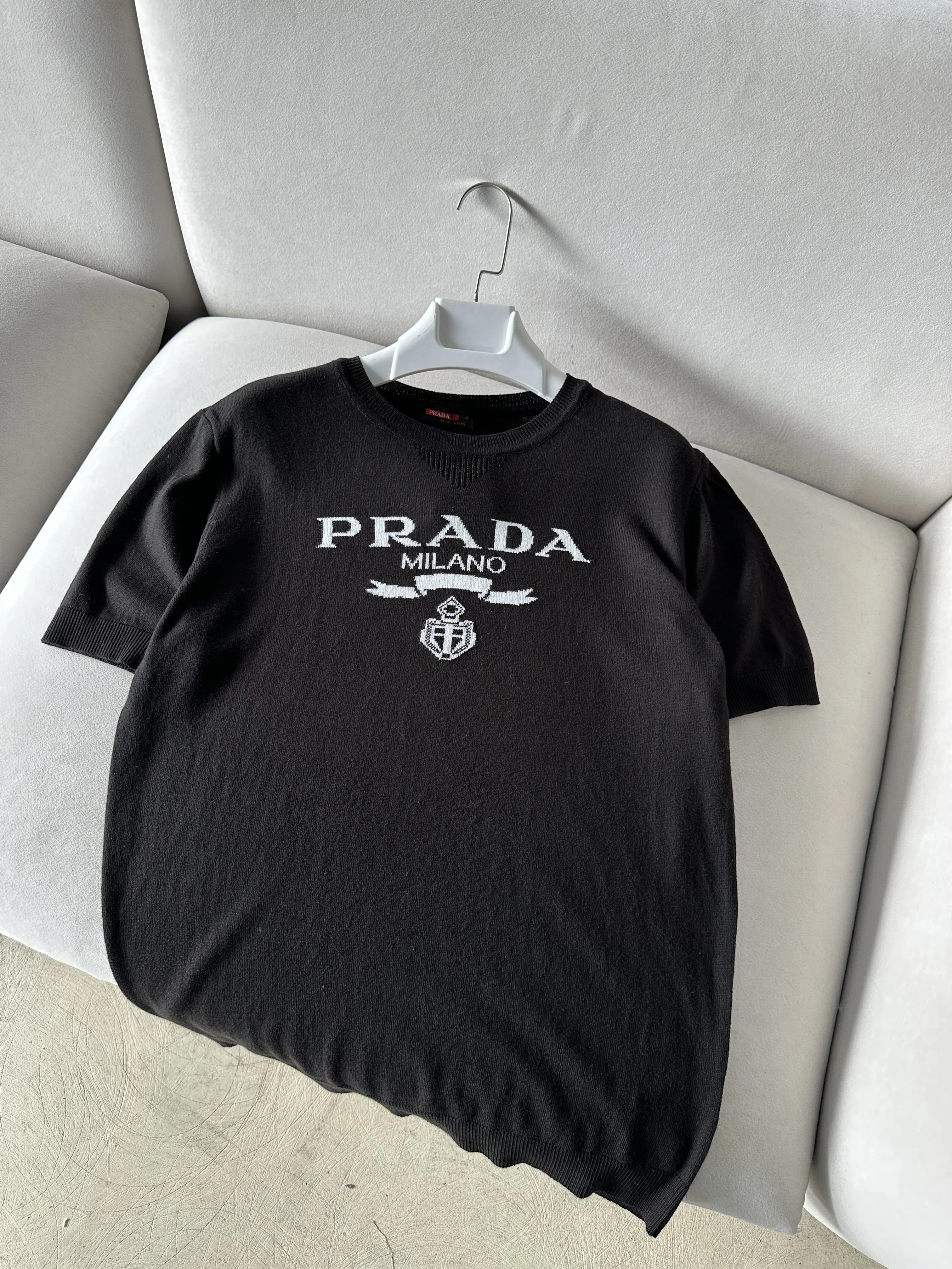 Göğüs Logolu T-Shirt