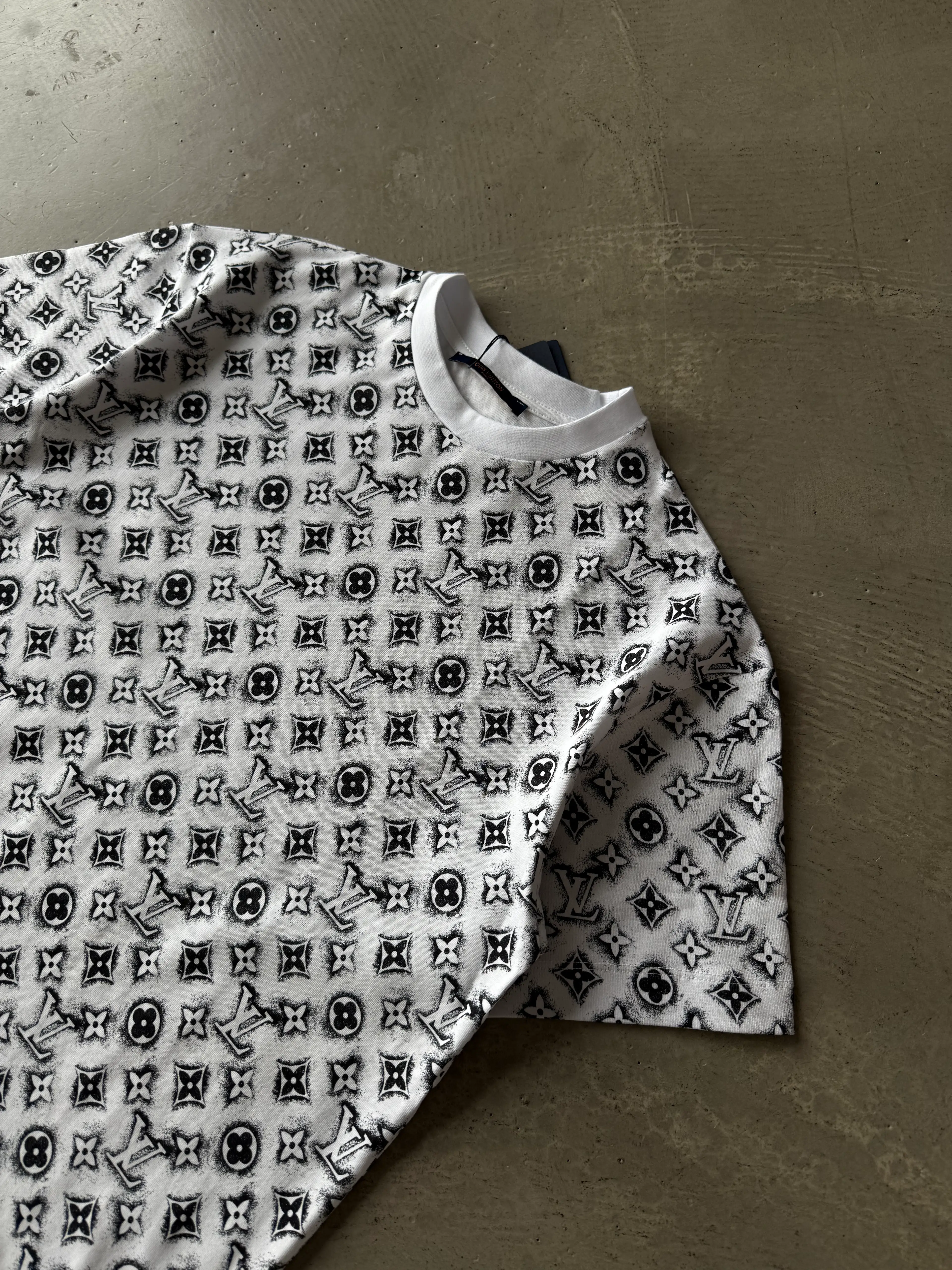  Full Yıkama Desenli Basic T-Shirt