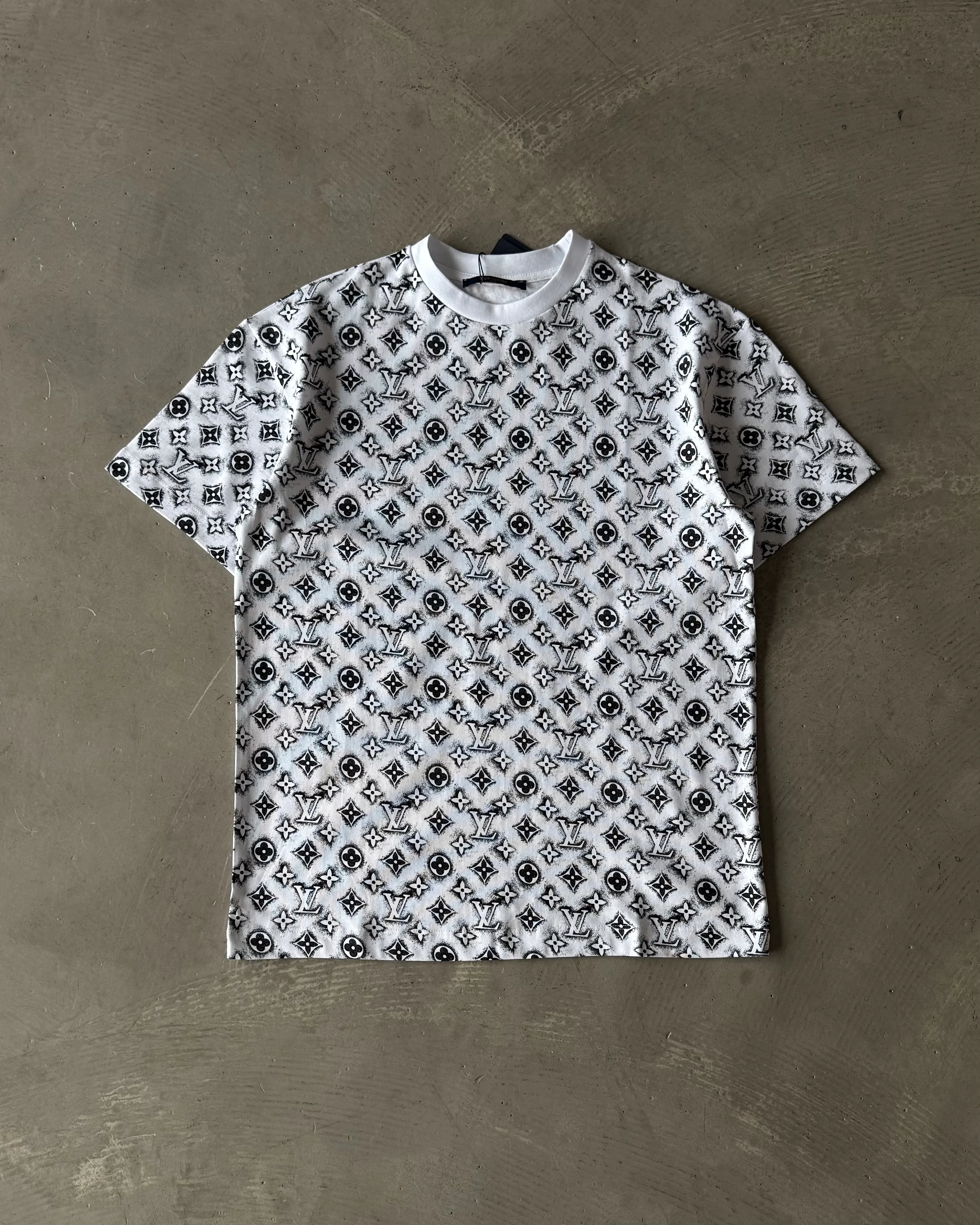  Full Yıkama Desenli Basic T-Shirt