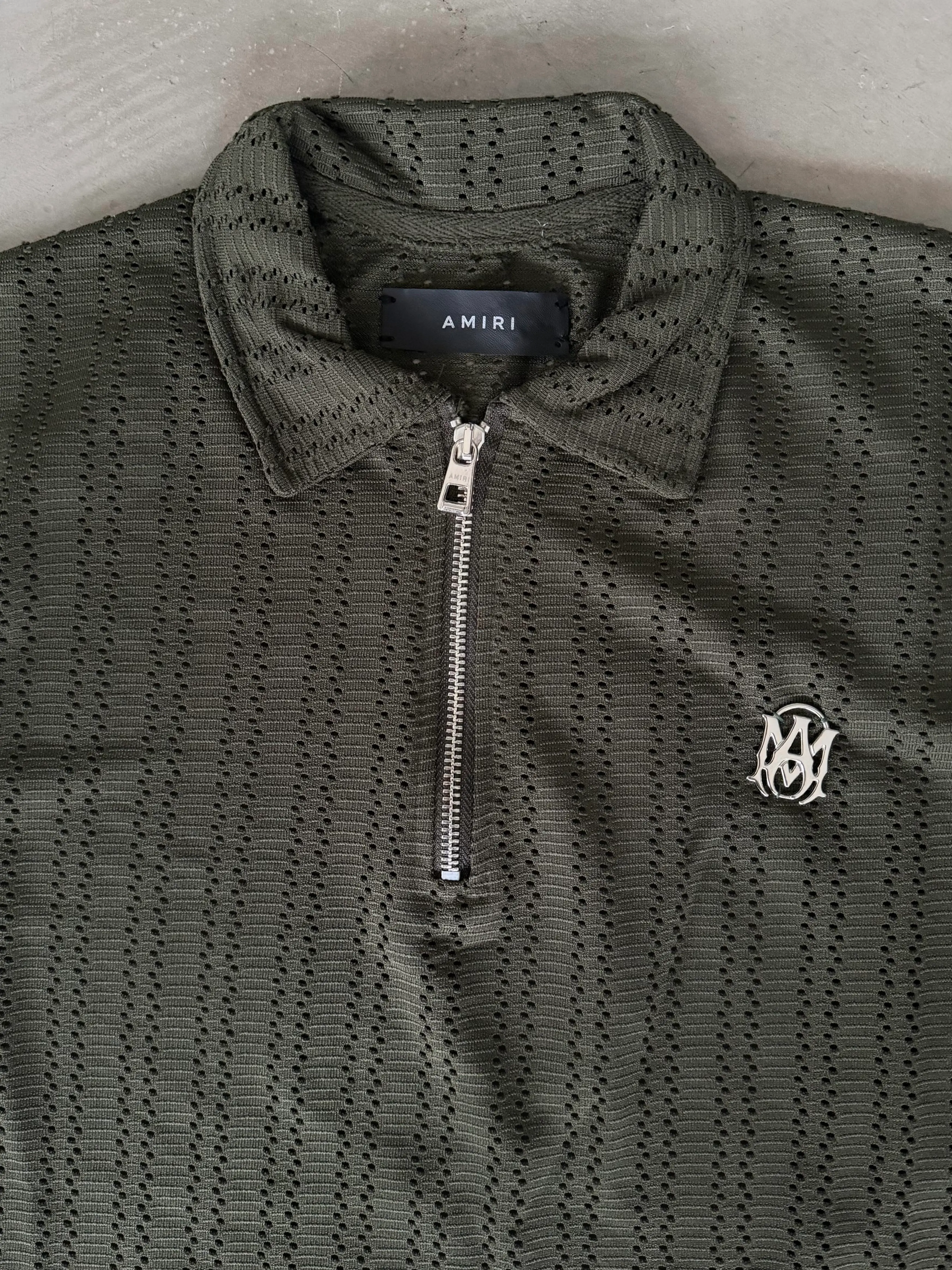 Logo Detaylı Yarım Fermuarlı Polo Yaka T-Shirt