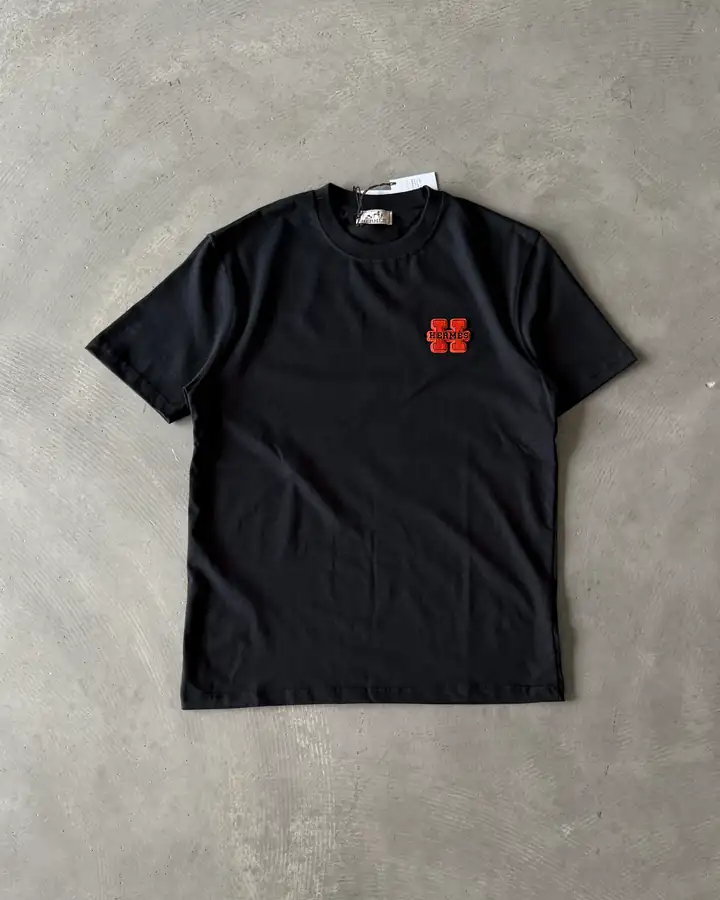 Sol Göğüs Logo Nakışlı Basic T-Shirt