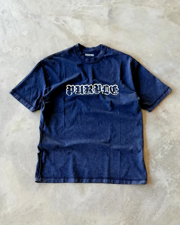 Göğüs "Purple" Baskılı Ters Dikiş T-Shirt