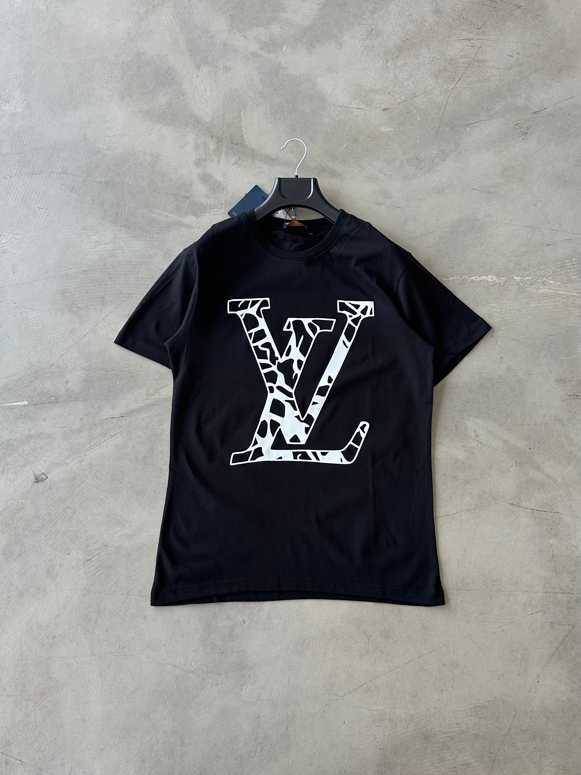 LV Premium Baskılı Diyagonel Kumaş Tshirt - Siyah