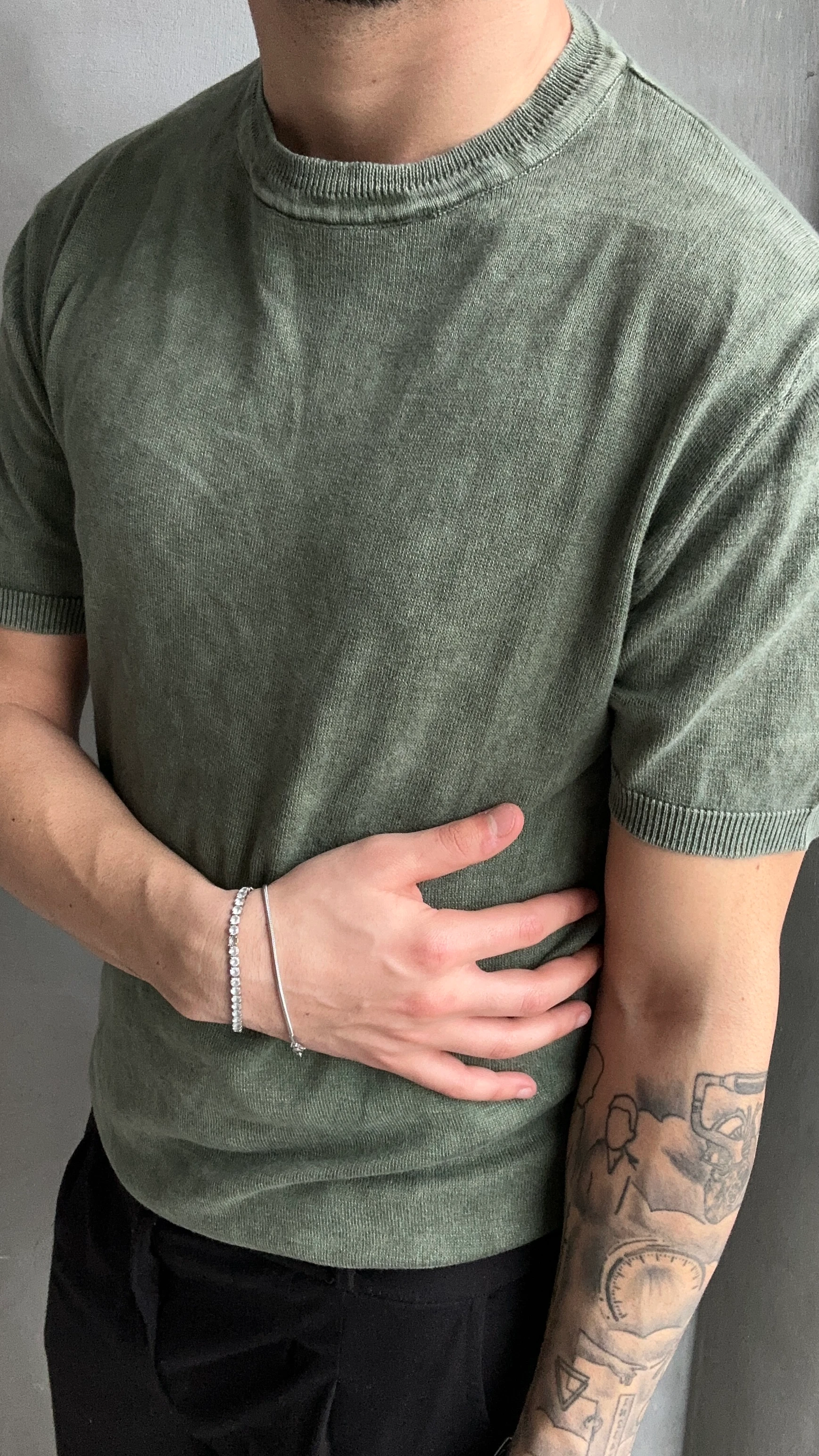 Bisiklet Yaka Yıkamalı Triko Kumaş T-Shirt