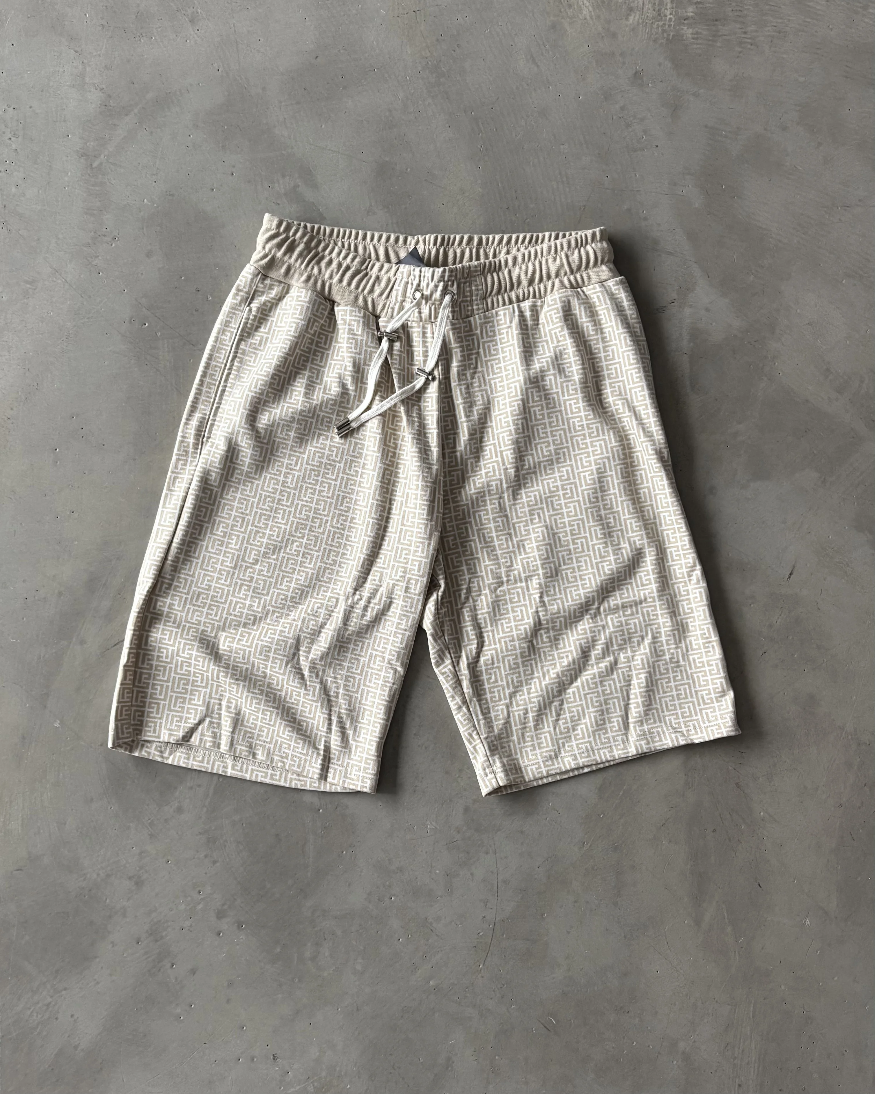 Full Logo Detaylı Şort